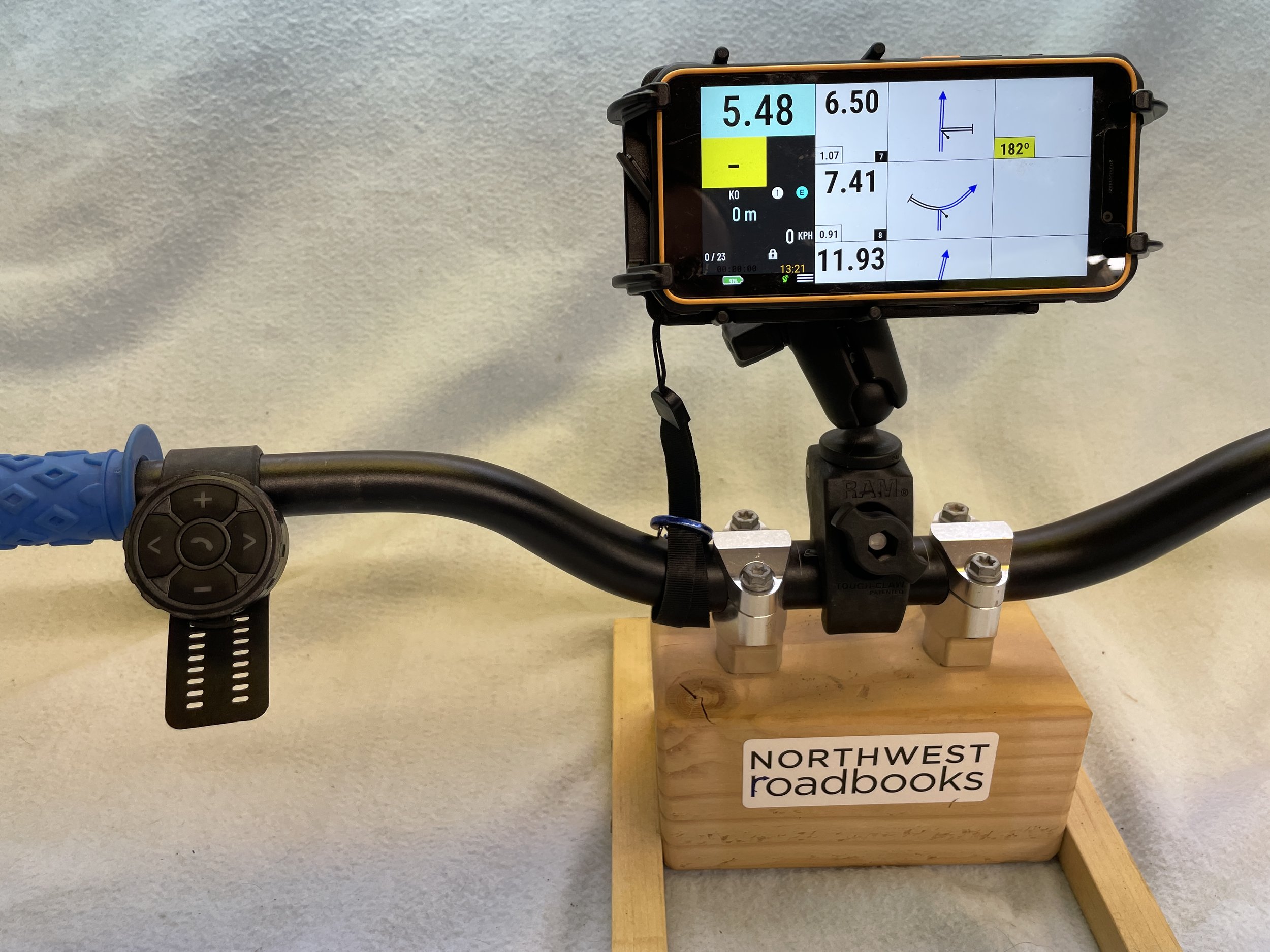 Ulefone Android Phone with Remote and RAM Mounting Hardware