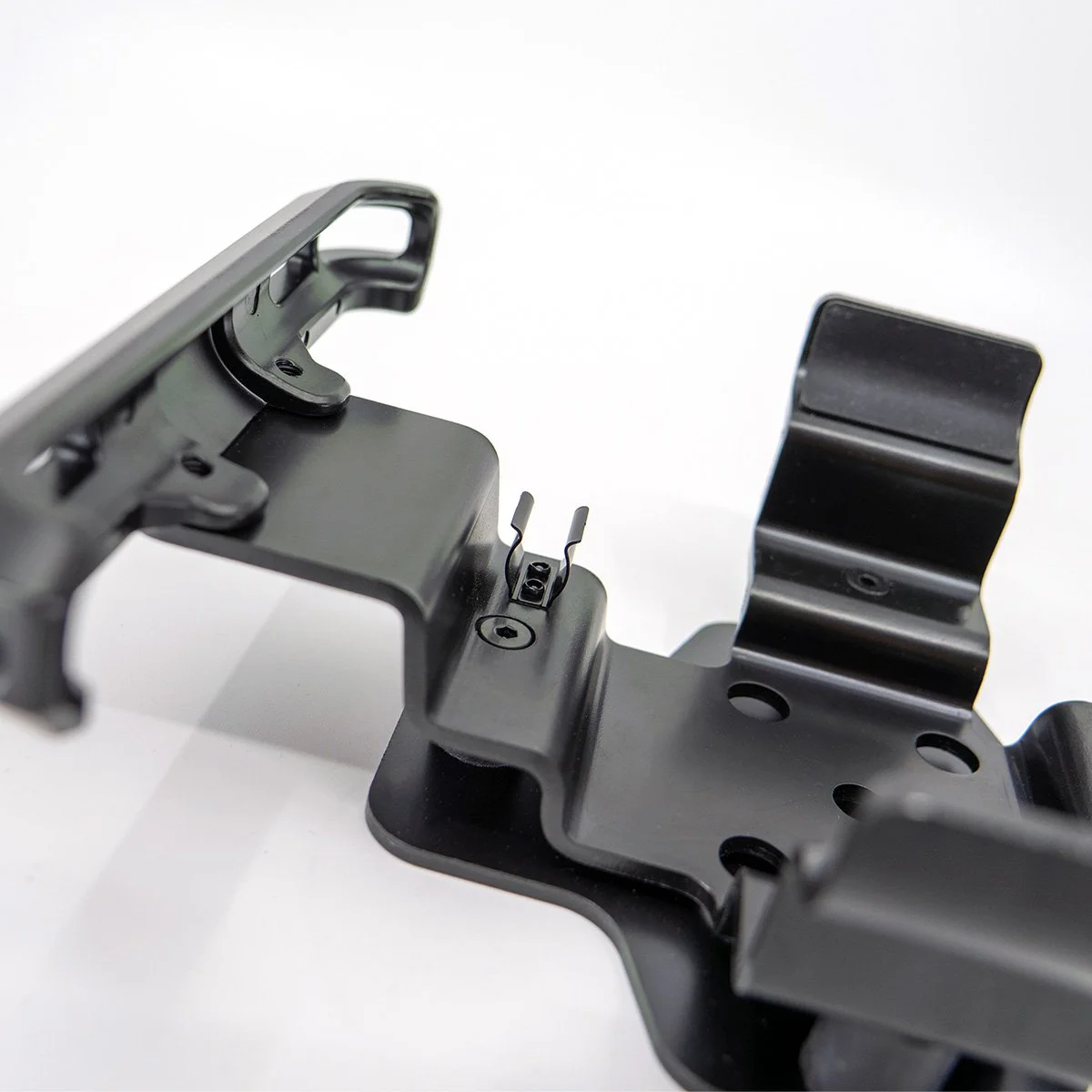 DMD-T880-Off-Road-Holder-Studio-04.jpg