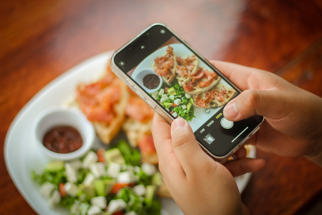 How Many Videos Should a Small Business Post Per Month?