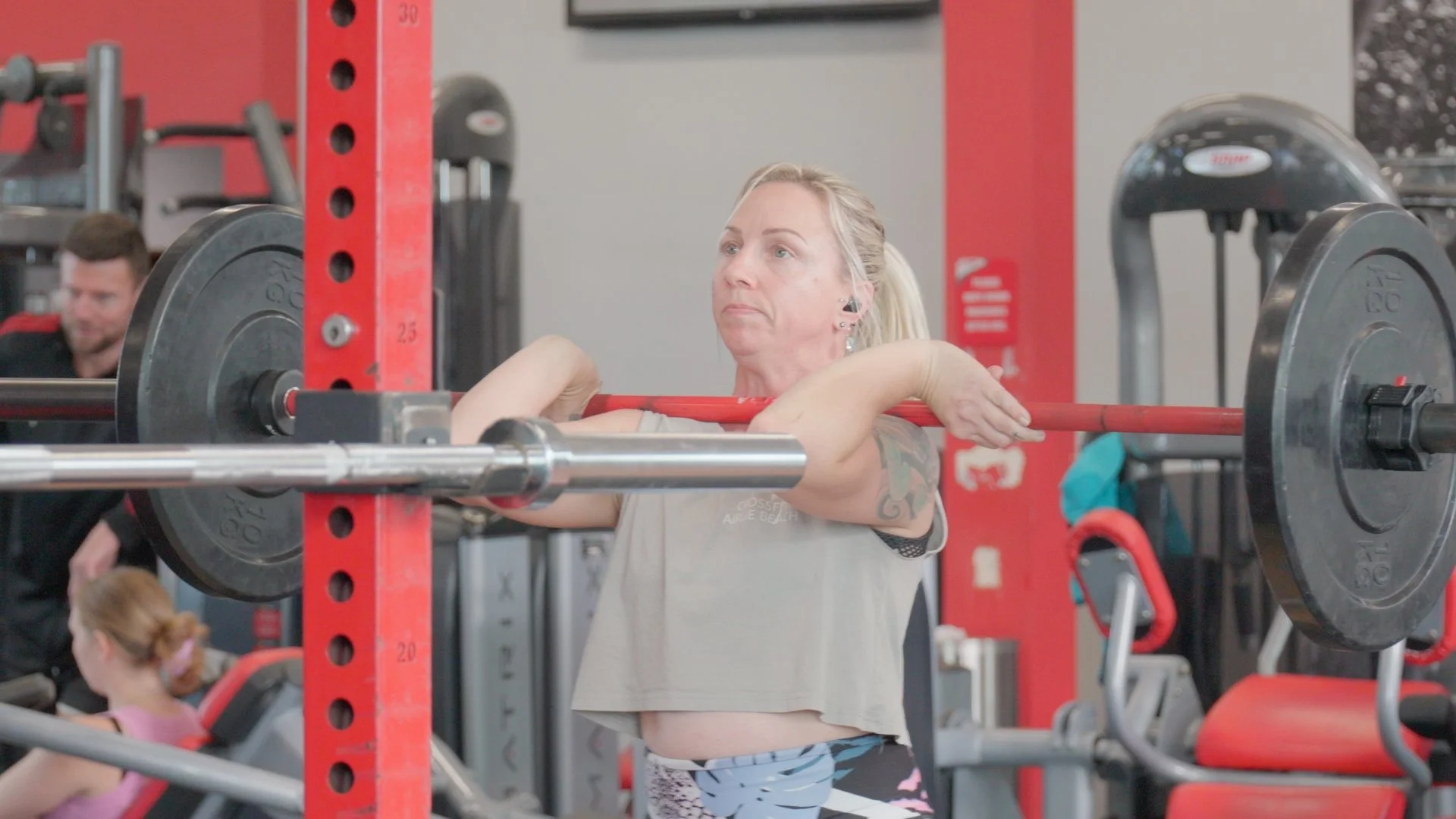 Old People_00_01_10_08.jpg