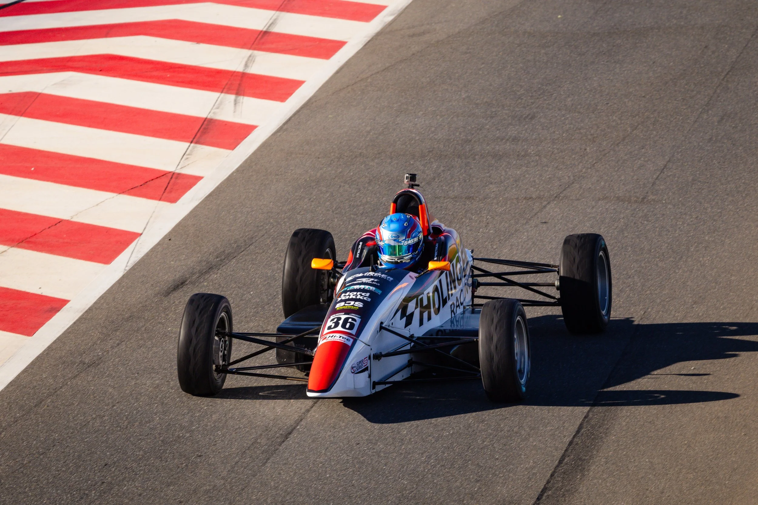 Isaac Demellweek takes the honours on opening day of the Yokohama Tyre AASA Australian Formula Ford Championship