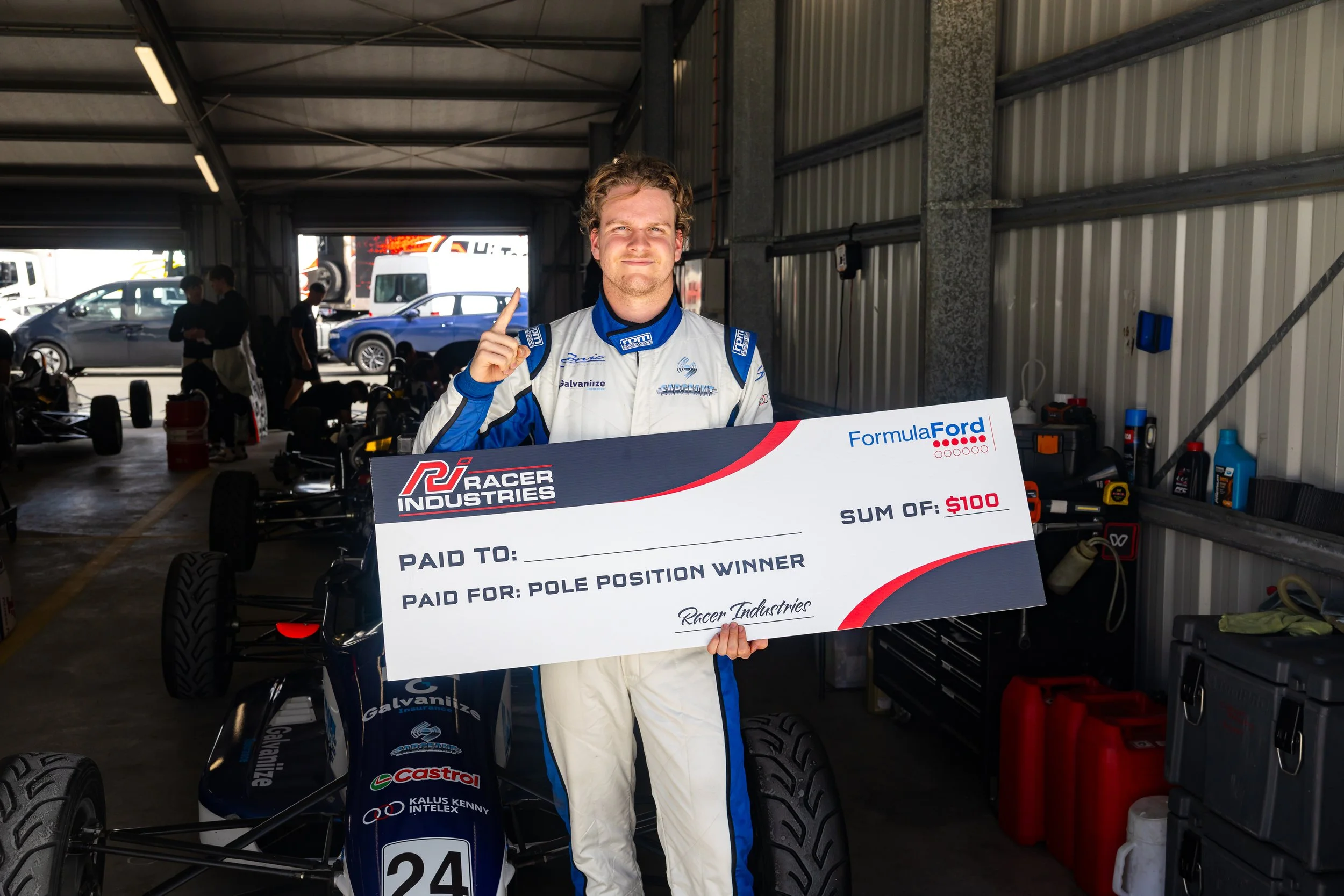Seth Burchartz reigns supreme in Yokohama Tyre AASA Australian Formula Ford Championship Shootout
