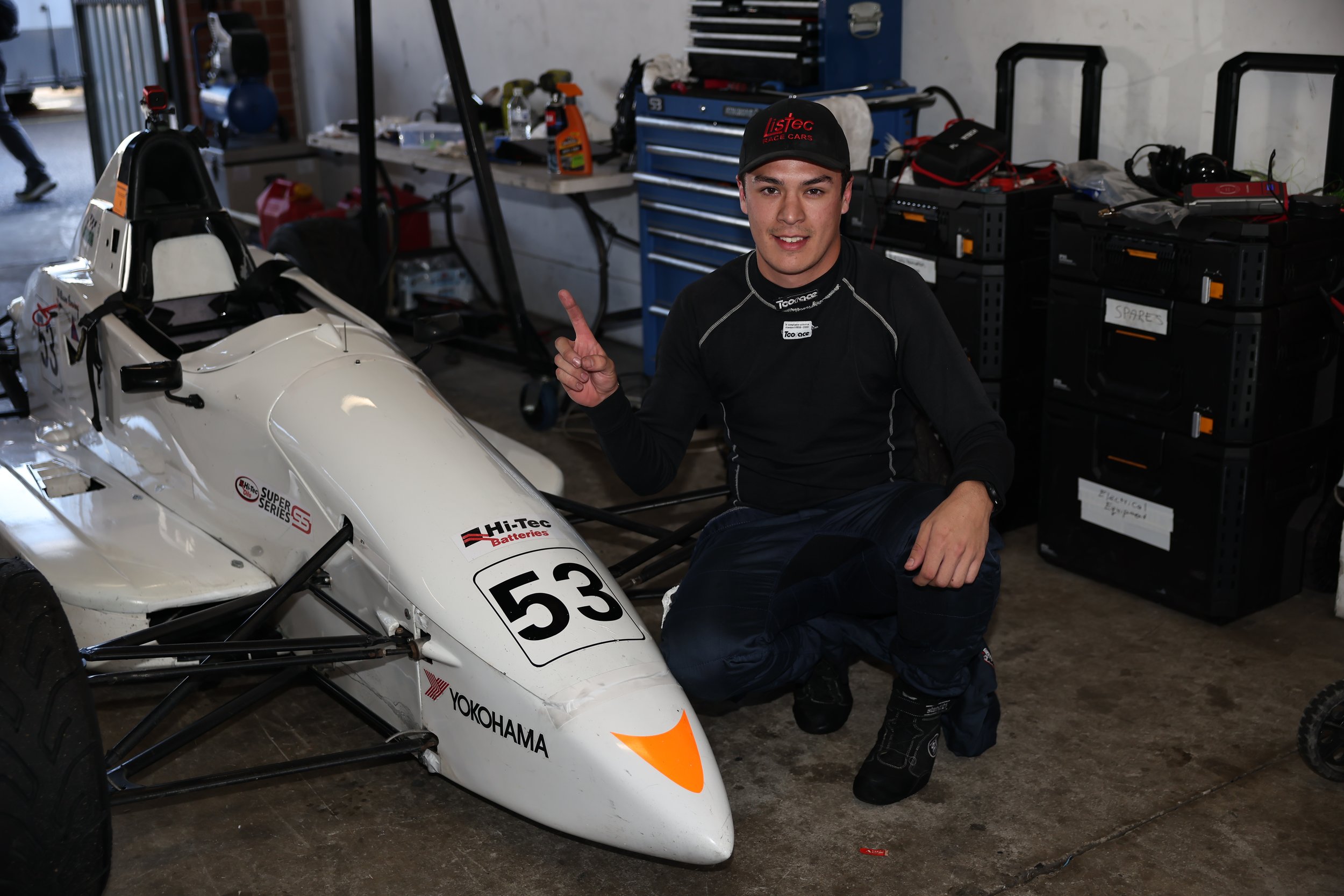 Will Lowing scores maiden Yokohama Tyre AASA Australian Formula Ford Championship pole