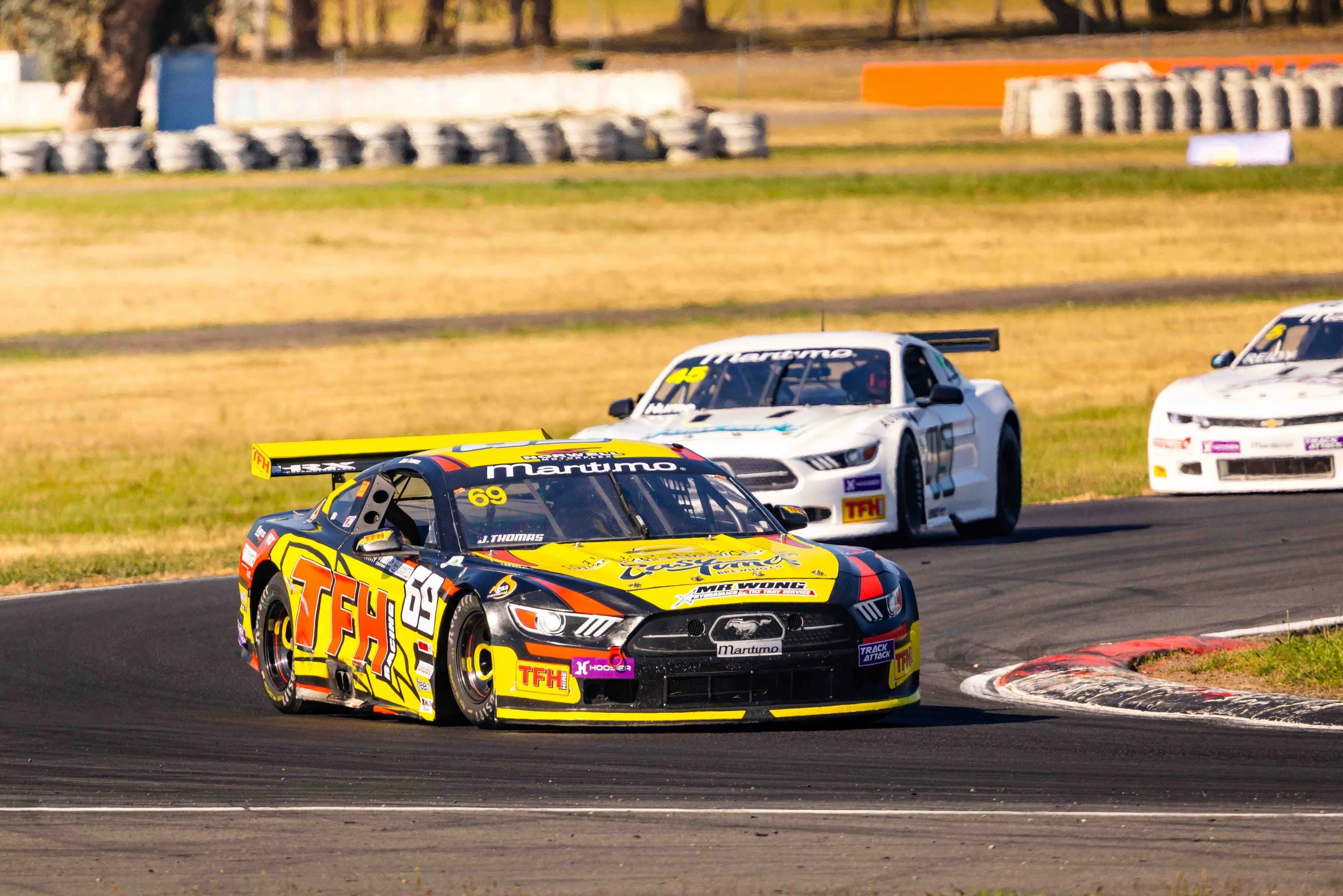 TFH Hire becomes platinum sponsor of the Hi-Tec Oils Super Series