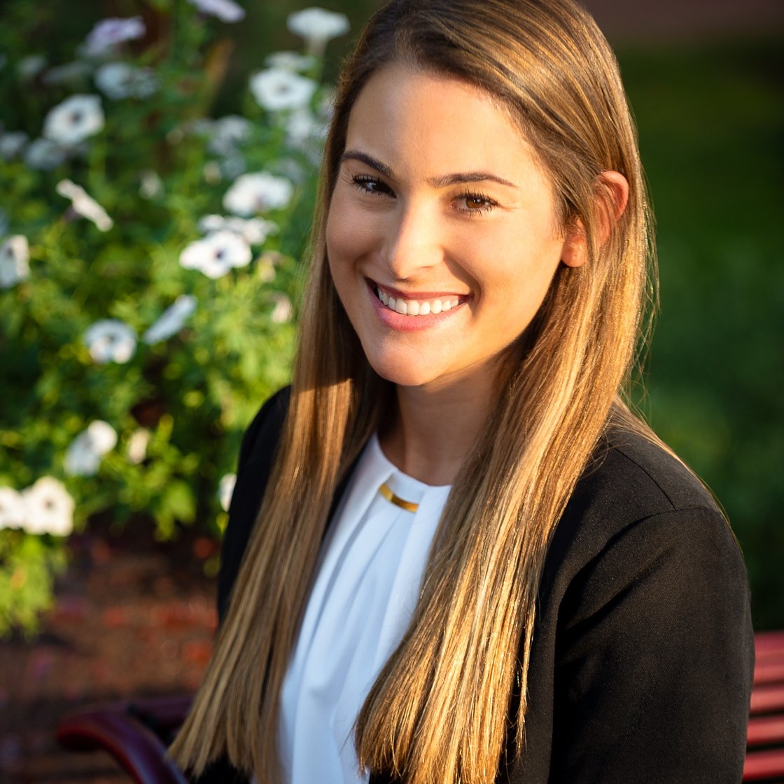 Stephanie Chassman, LCSW, a compassionate therapist at Meridian Counseling in Los Angeles, pictured in a welcoming and professional setting, ready to provide expert mental health support.