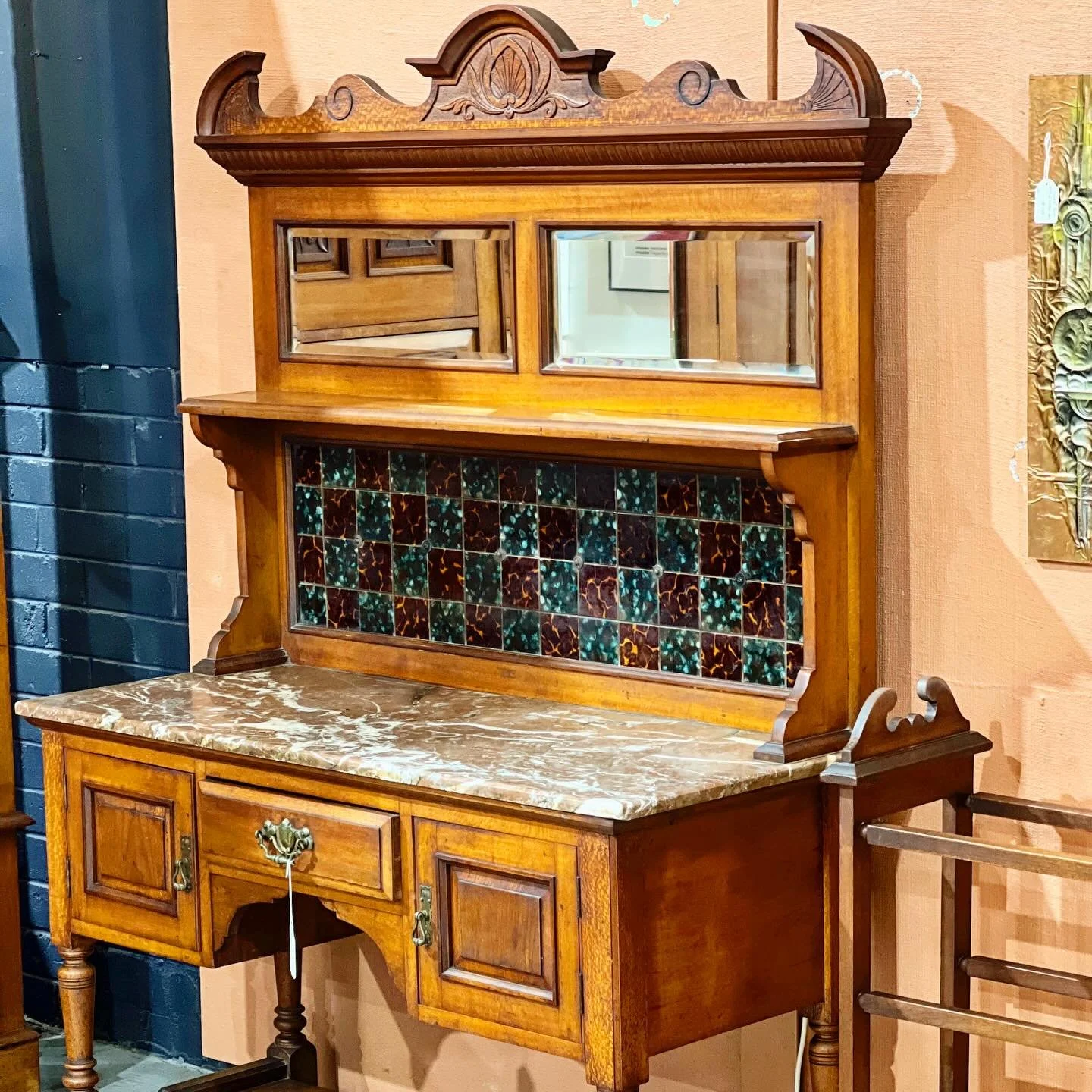 New treasures arriving daily!

🕰 Open Every Day | 10 AM &ndash; 6 PM

📱 0418 160 727

📍 17 Bourke Road, Alexandria, NSW

🛒Great shopping experience 🛍️

🚙🅿️ Parking on site 

🐶Dog friendly business 

#vintagefinds #antiqueshop #sydneyvintage #