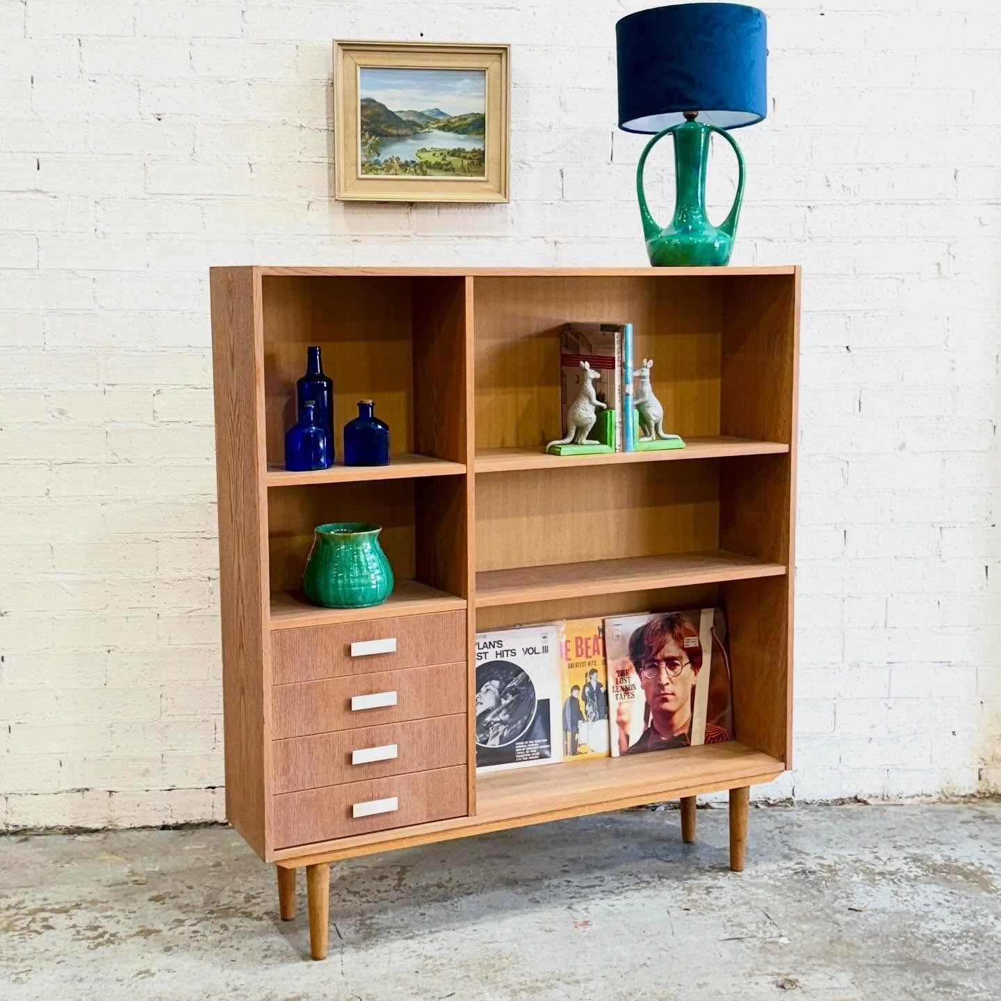 The one stop vintage shop&hellip; we got it all!! Shop our wild collection this weekend! 

⭐️ Find your next treasure here ⭐️

Mitchell Road Antique &amp; Design
🕰 Open Every Day | 10 AM &ndash; 6 PM
📍 17 Bourke Road, Alexandria, NSW
🛒Great shoppi