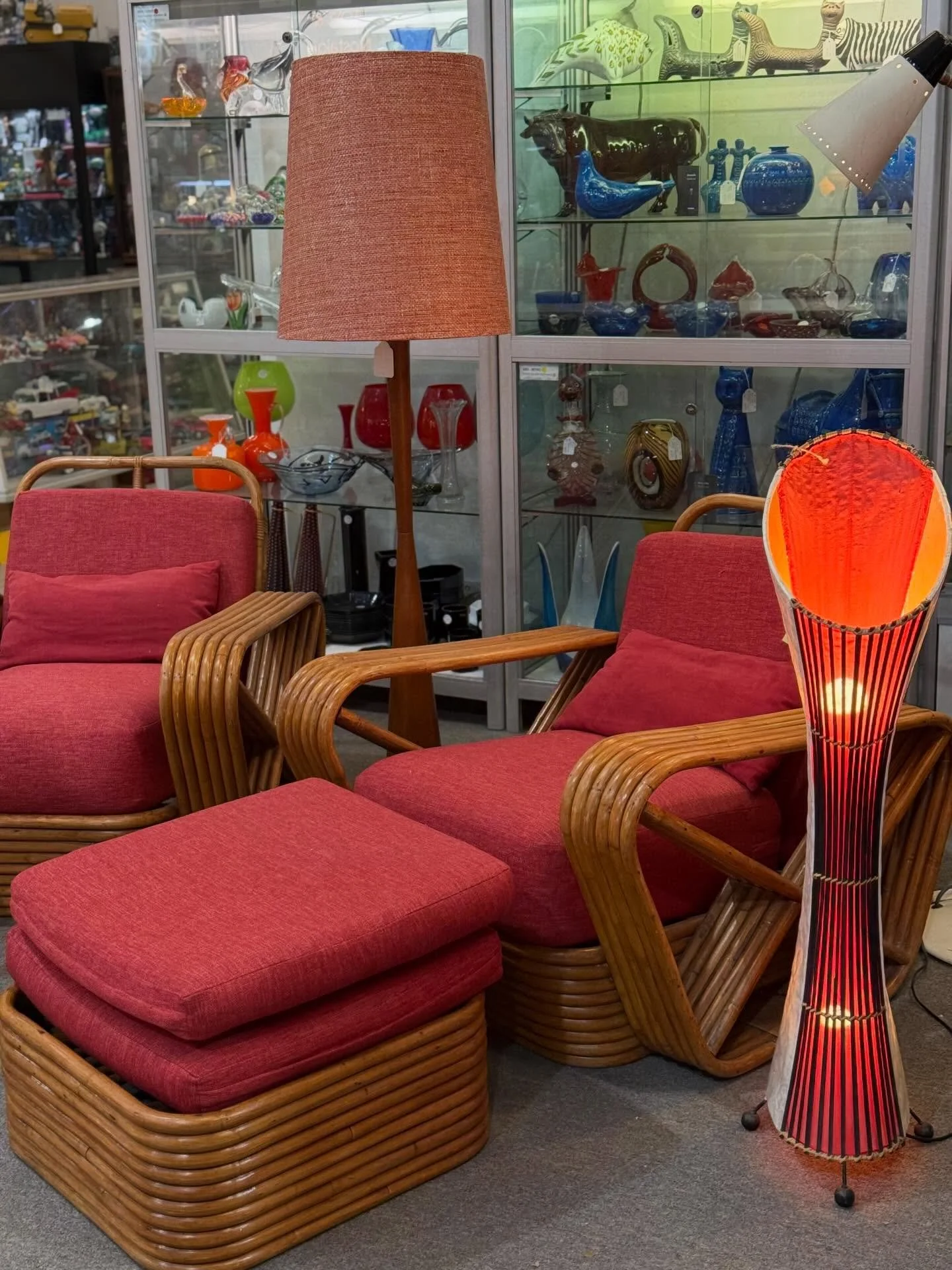 Treasures galore &hellip; 🤩😍🥰
@mitchellroadantiques 

Mitchell Road Antique and Design Centre 
17 Bourke Road, Alexandria NSW 2015
Australia 
📱 Mob 0418160727

🔑 Opening hours 10am till 6pm
 ( 7 days a week )

🛒 Great shopping experience 🛍️ 🛒