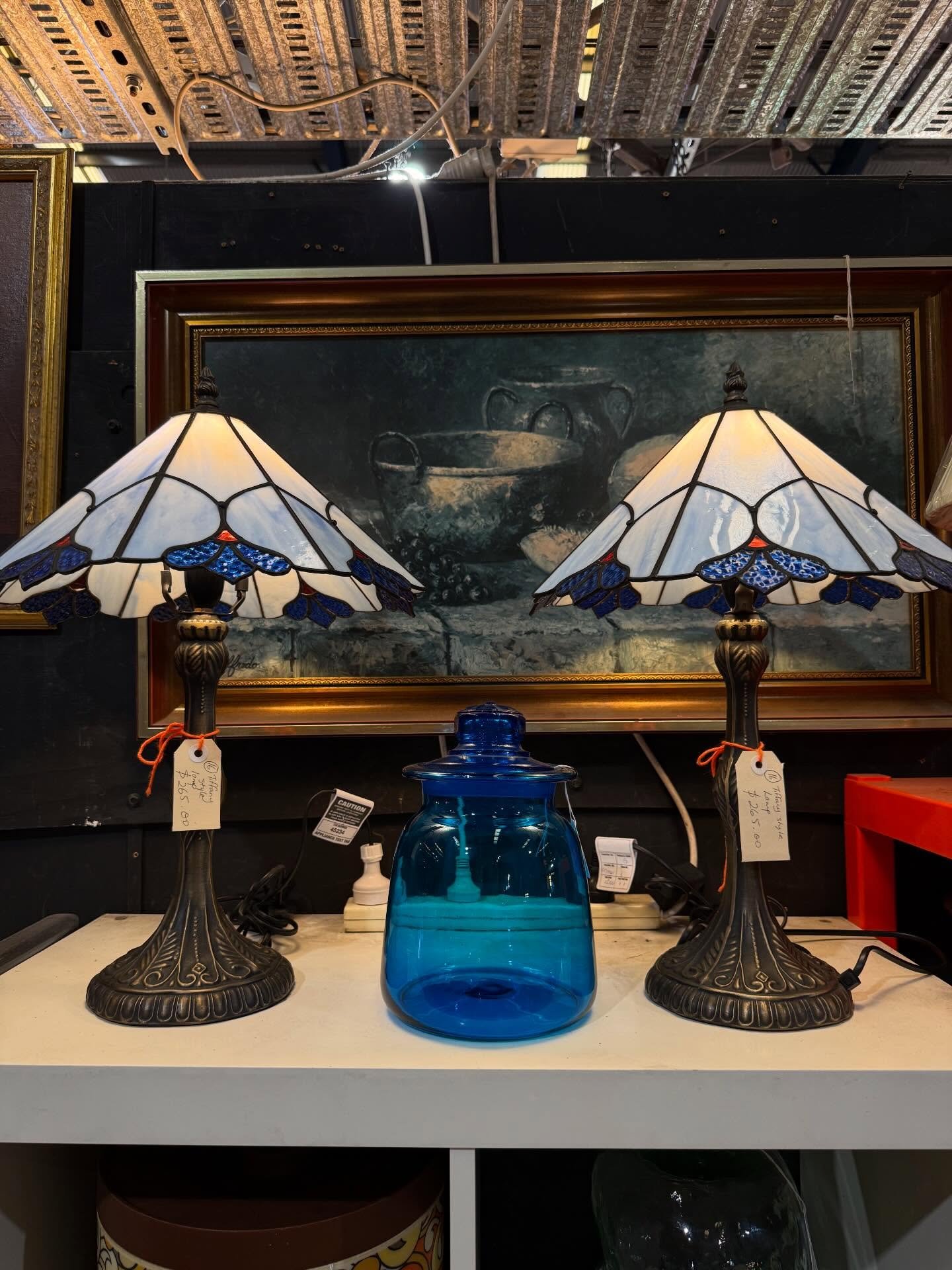 Comfy seating and warm lighting to give you the all the warm and fuzzies in your space. 🍂 

👀 See something you like? DM us for more info

🕰 Open Every Day | 10 AM &ndash; 6 PM
📍 17 Bourke Road, Alexandria, NSW
🛒Great shopping experience 🛍️
🚙?