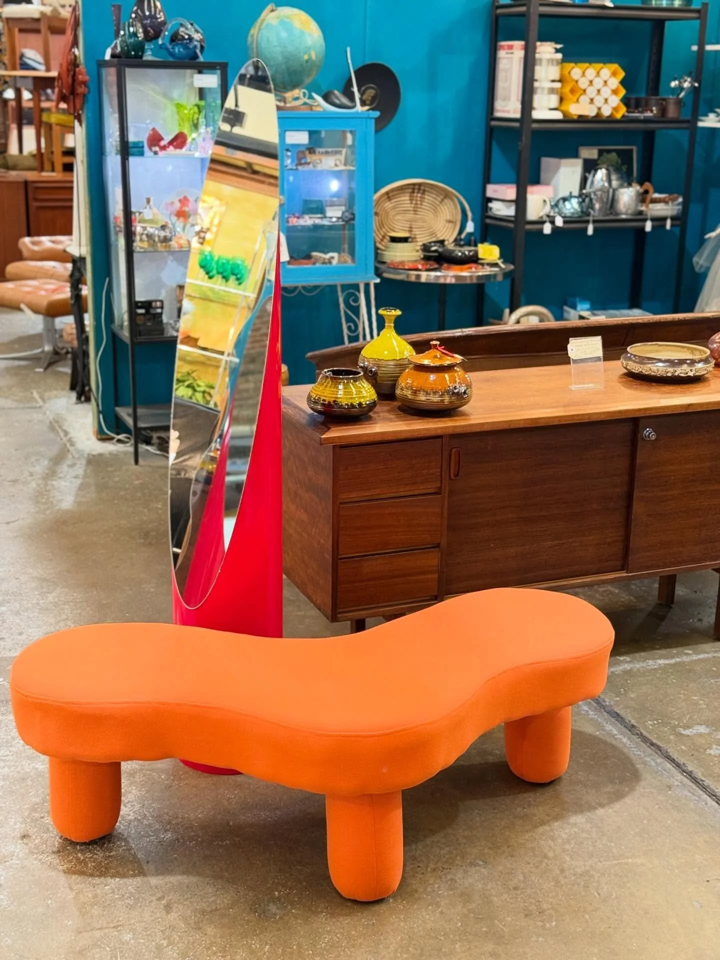 The weird, the wonderful and all things colourful! Just how we like it!!

⭐️ Find your next treasure here ⭐️

Mitchell Road Antique &amp; Design
🕰 Open Every Day | 10 AM &ndash; 6 PM
📍 17 Bourke Road, Alexandria, NSW
🛒Great shopping experience 🛍️