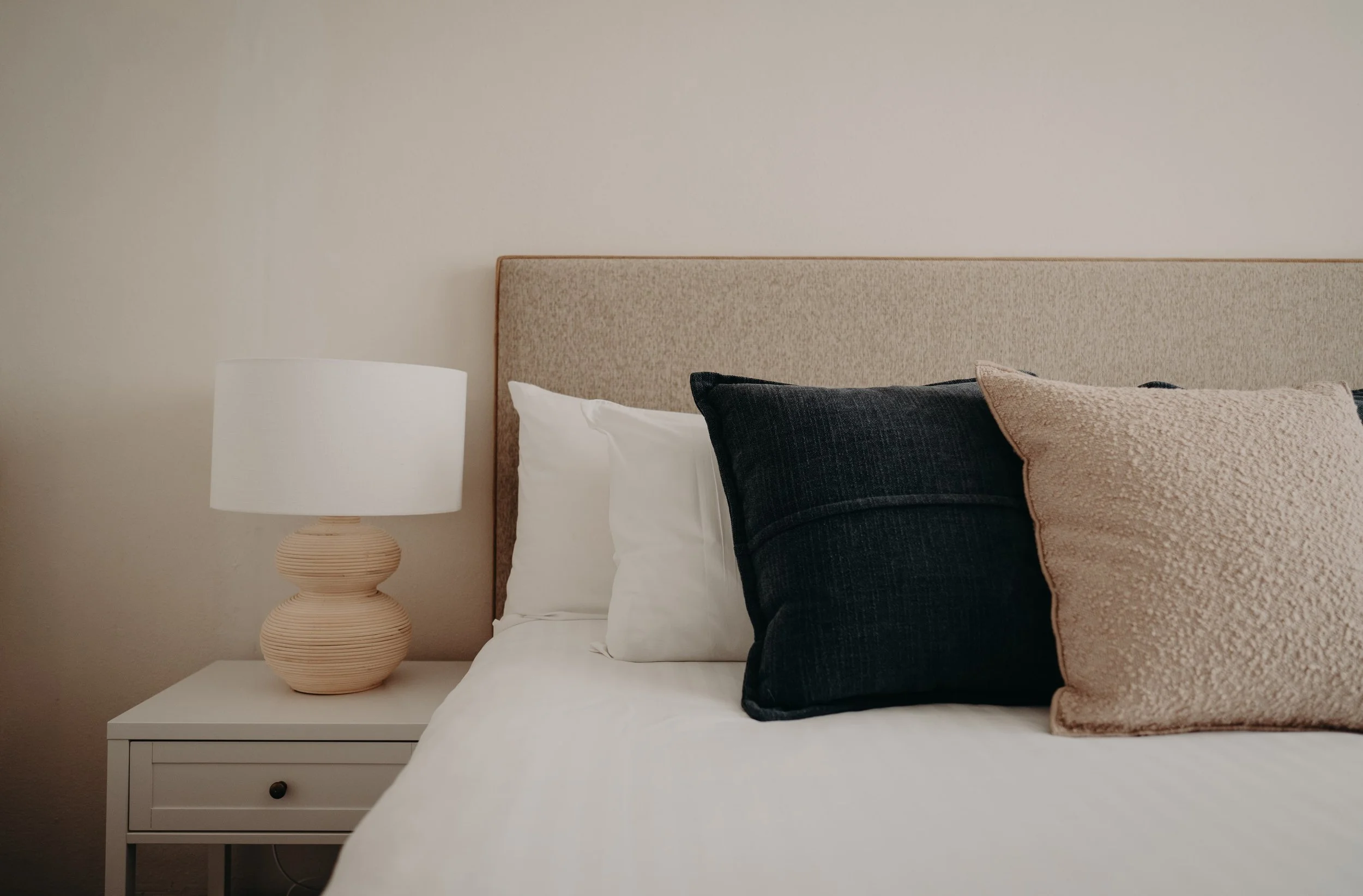 albany-motel-and-apartments-albany-hotel-accommodation-indi-hotels-3- bed-apartment-3.jpg