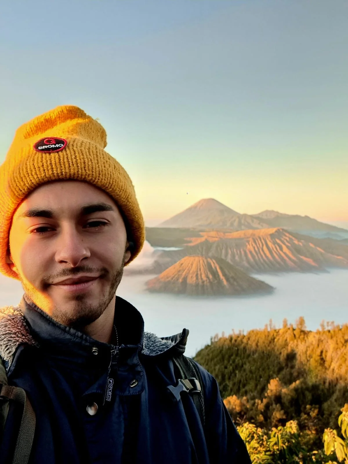 Philipp Zimmermann Webdesigner Schaffhausen auf einem Vulkan in Indonesien
