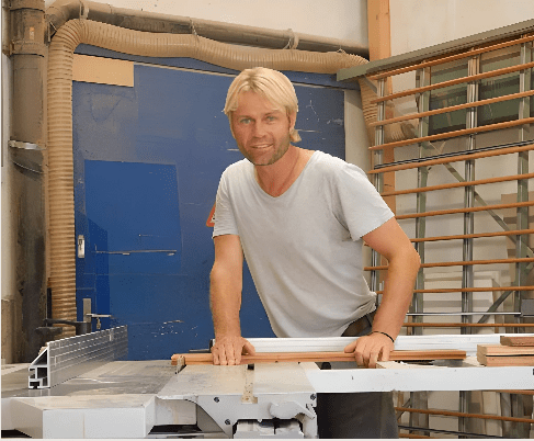 Client Image_Michael Studer-min.png