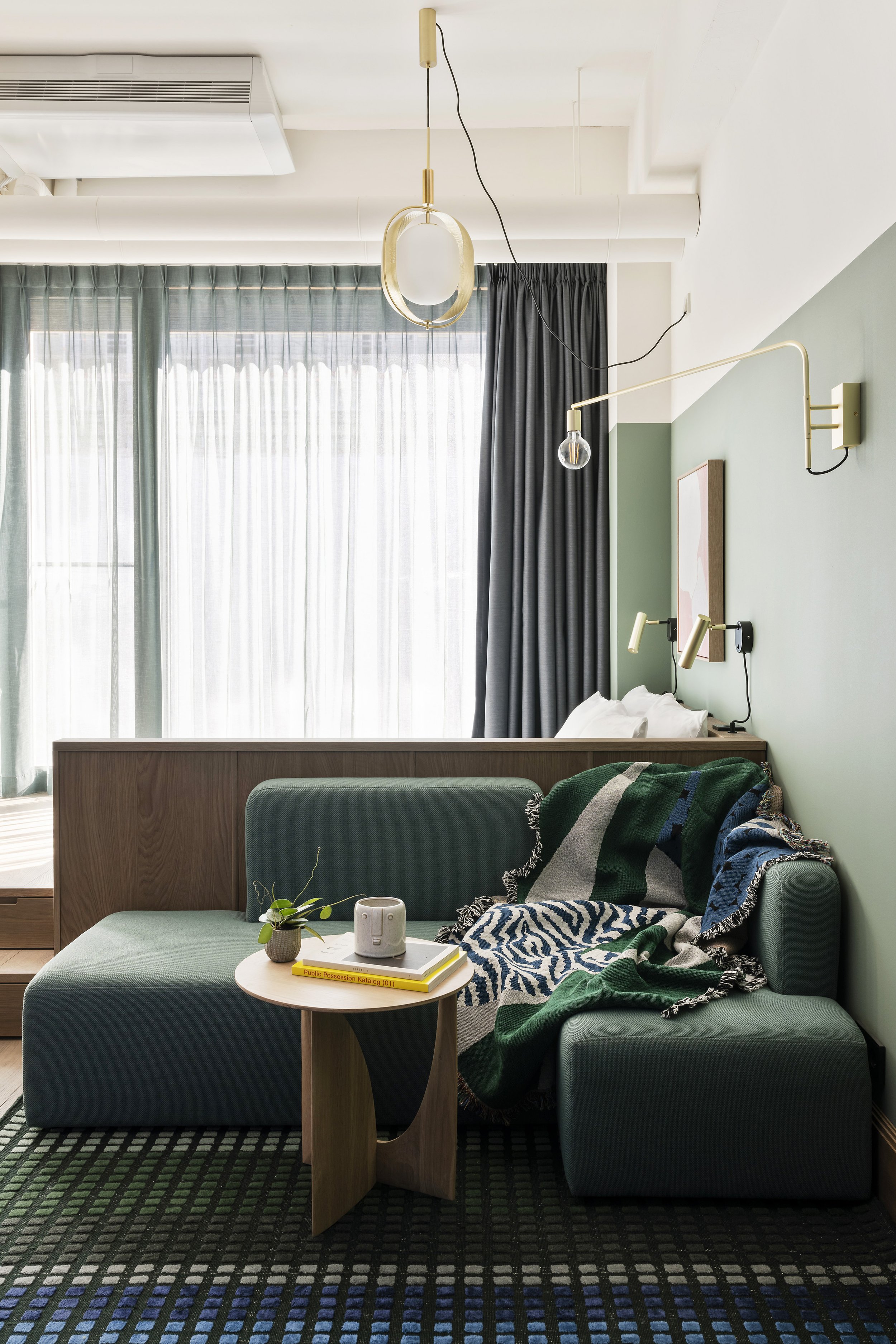 Locke-Studio 2 bed Mez WunderLocke-4.jpg