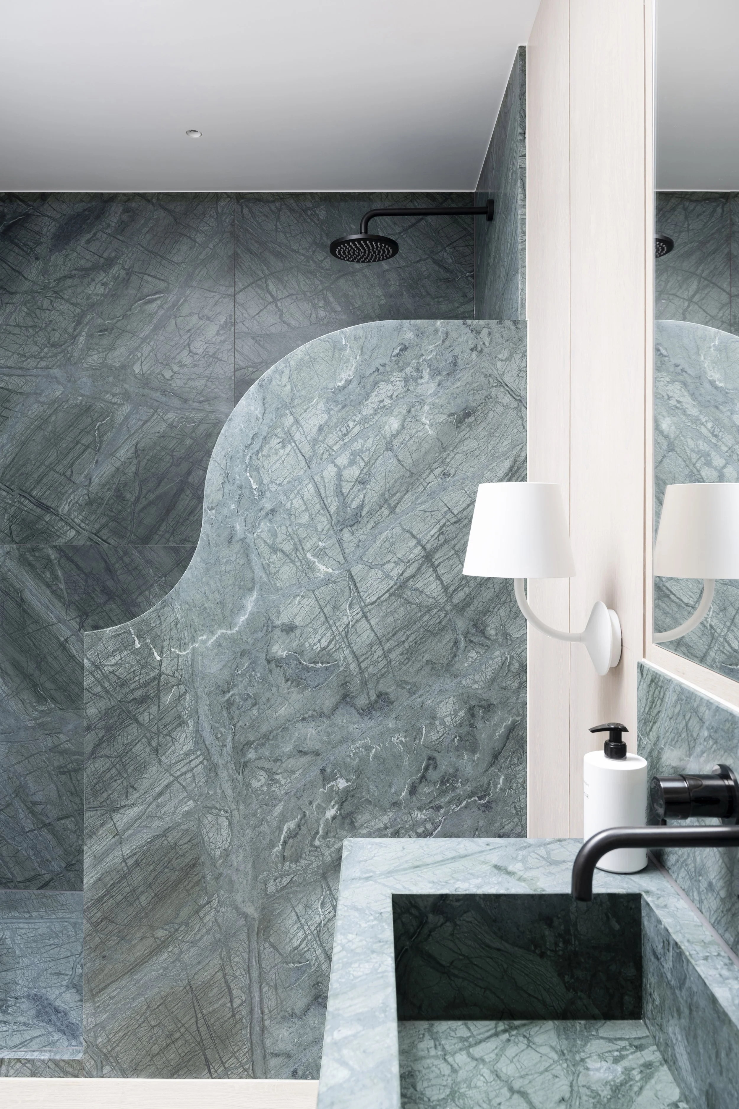 Spaces and interiors-13_WEB.jpg