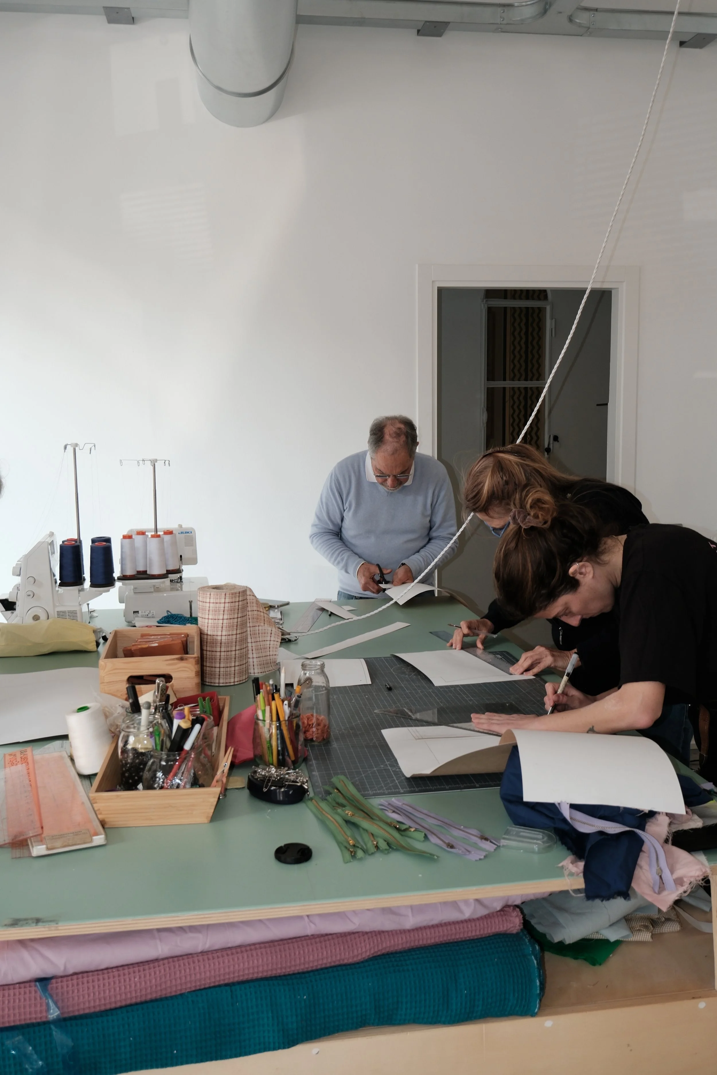 laboratorio di introduzione al cucito a macchina 2.JPG