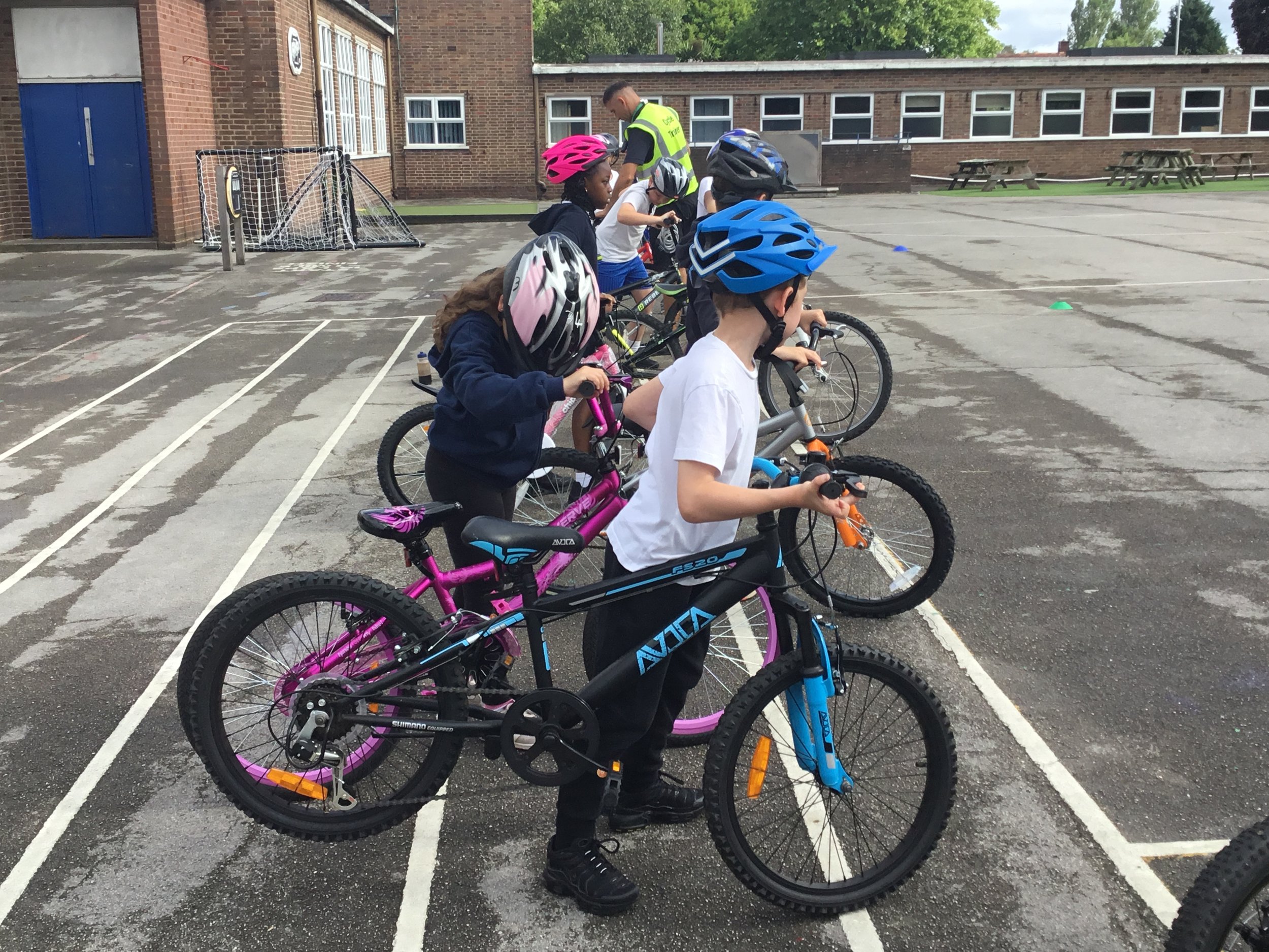 Year 4 Bikeability Training Level 1 — Springdale Primary School