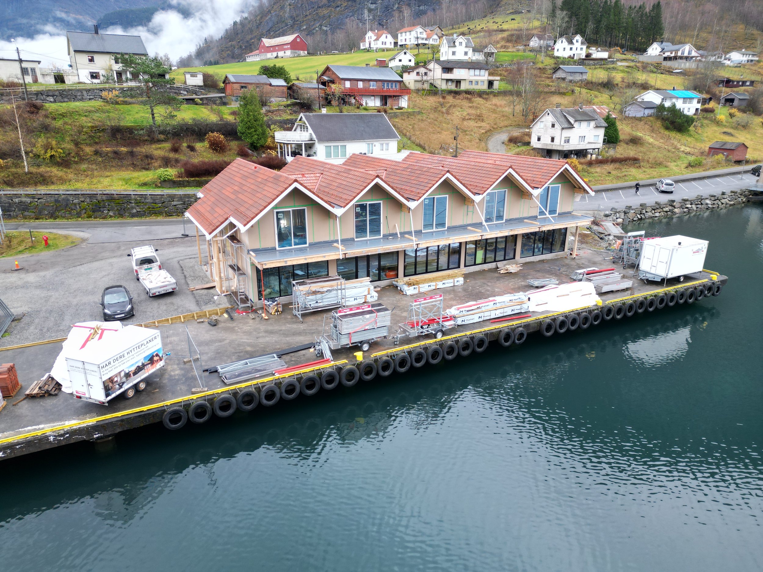 New service buildinG