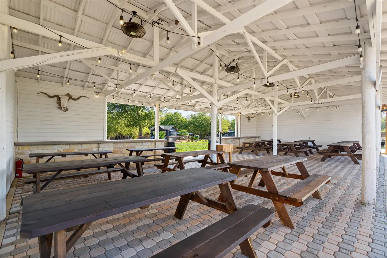 7 Unique Ideas for Hosting Memorable Events at an Outdoor Pavilion