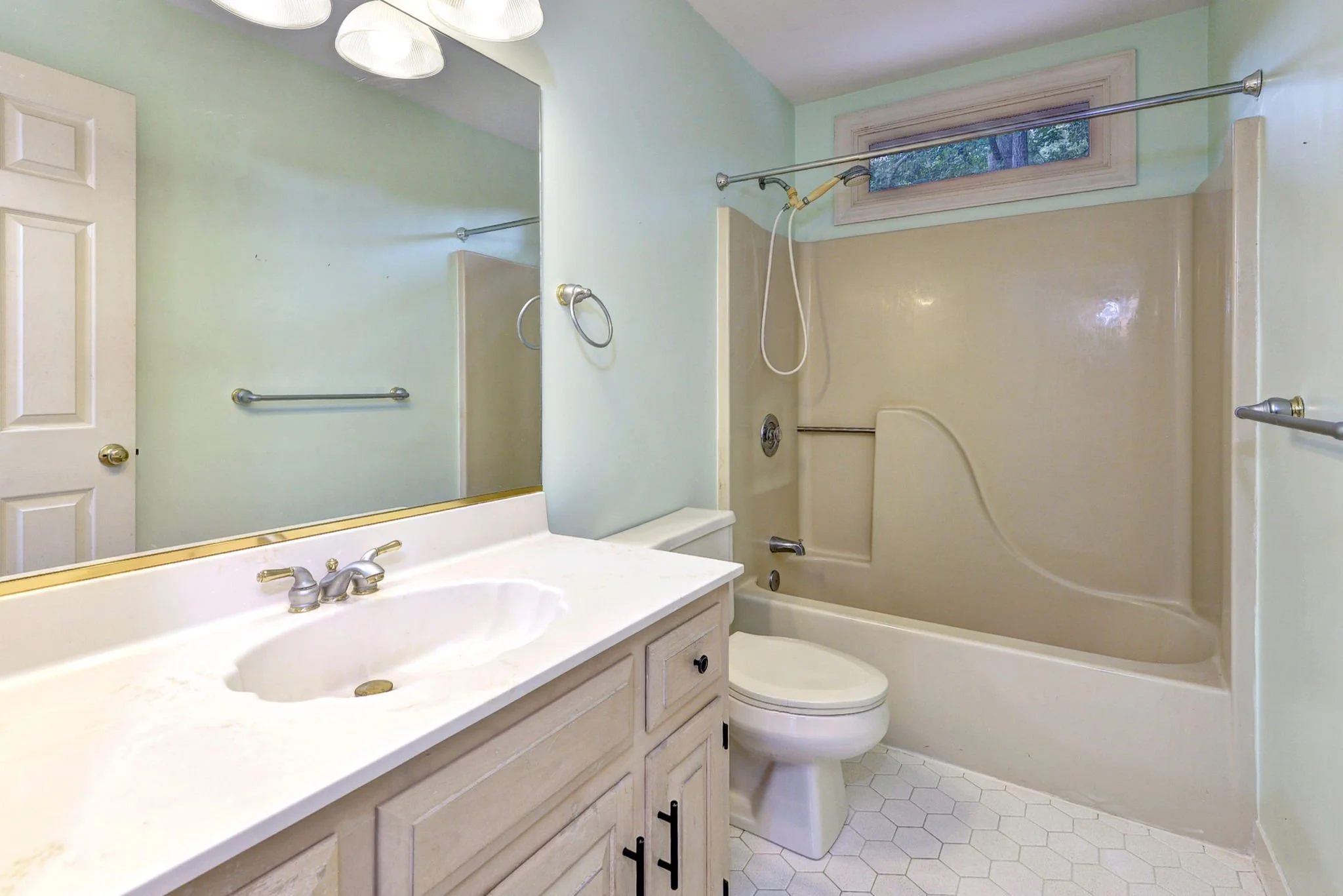 28-web-or-mls-ARC_7066_7_8 copy.jpg
