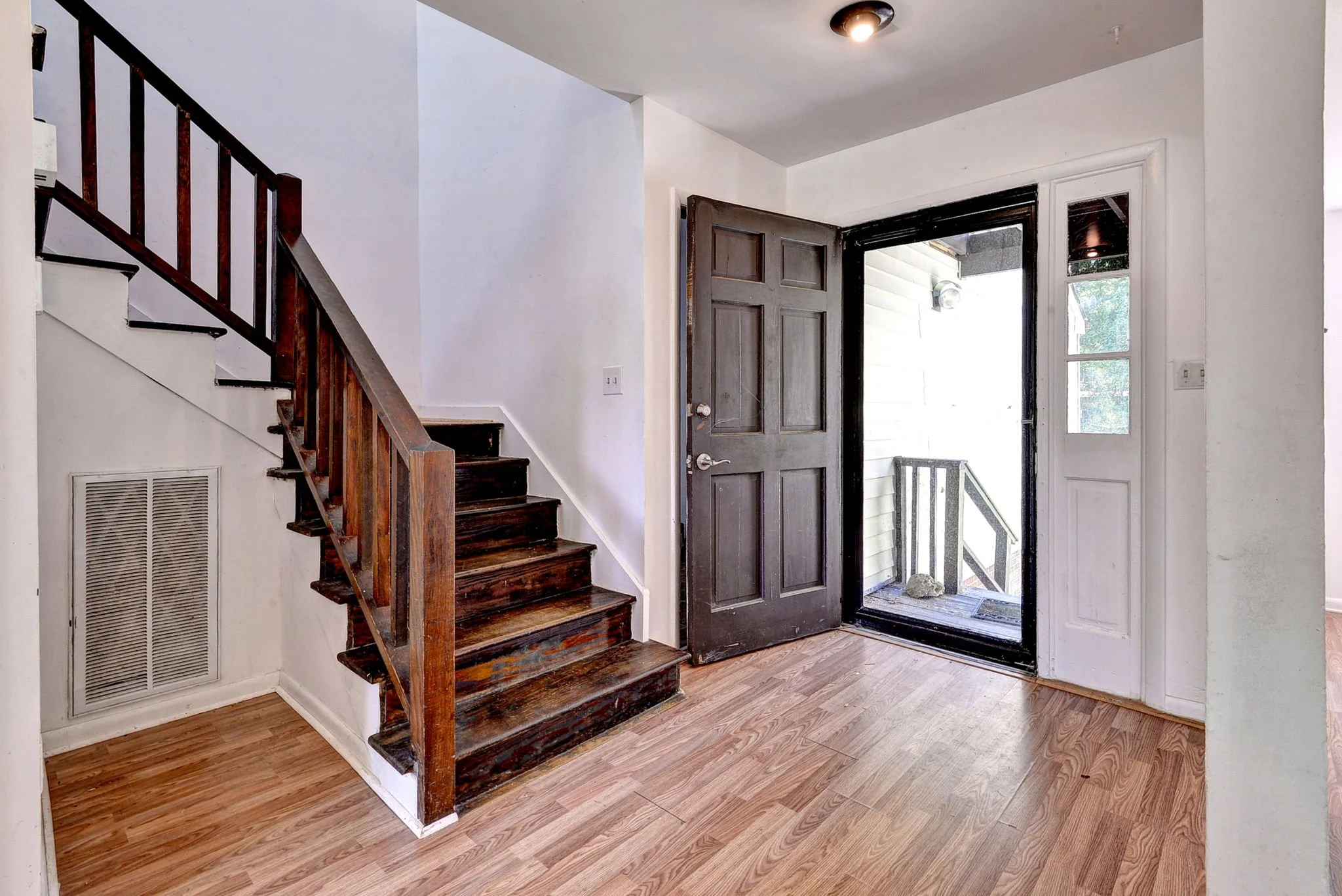 9-web-or-mls-ARC_2514_5_6 copy.jpg