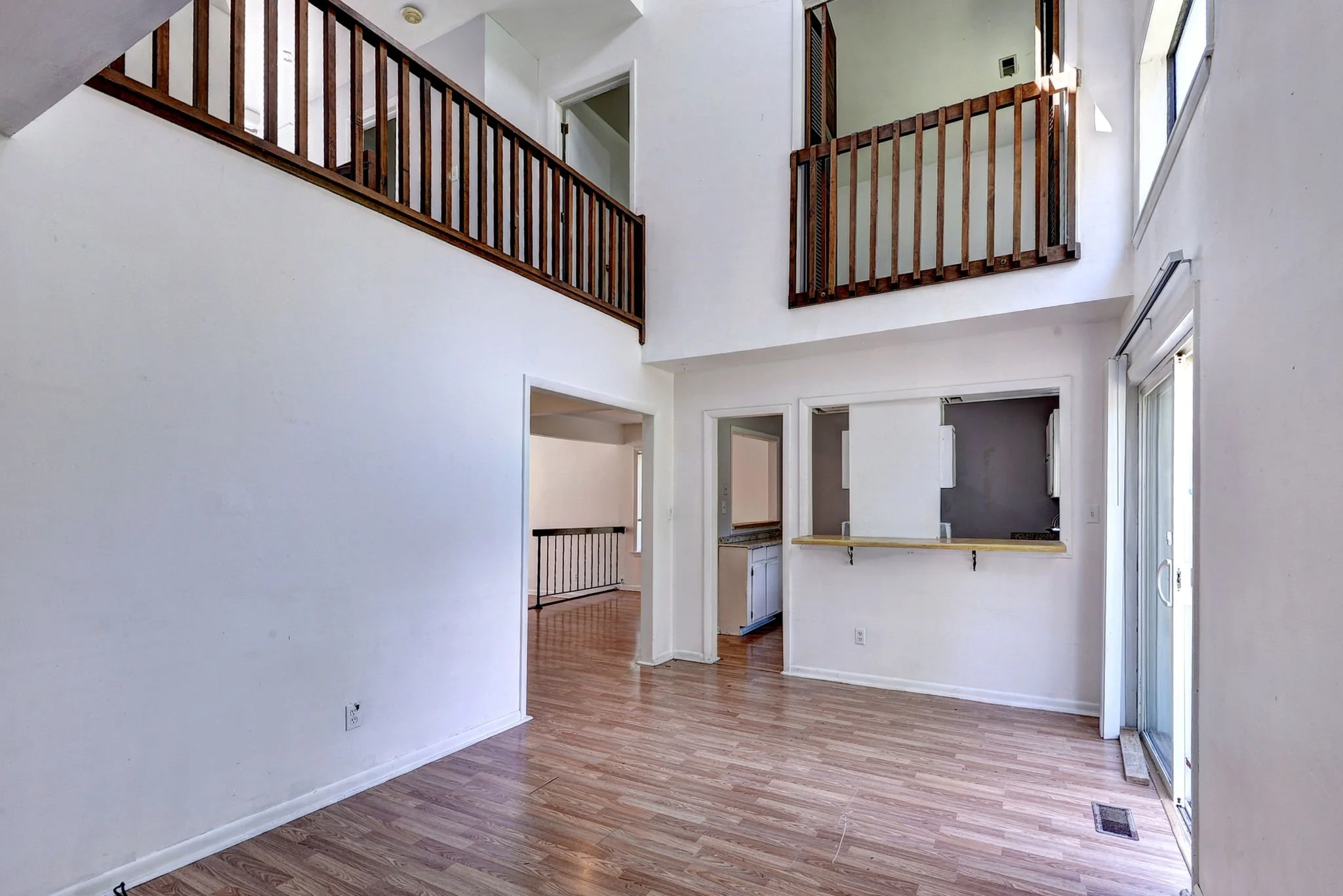 18-web-or-mls-ARC_2607_8_9 copy.jpg