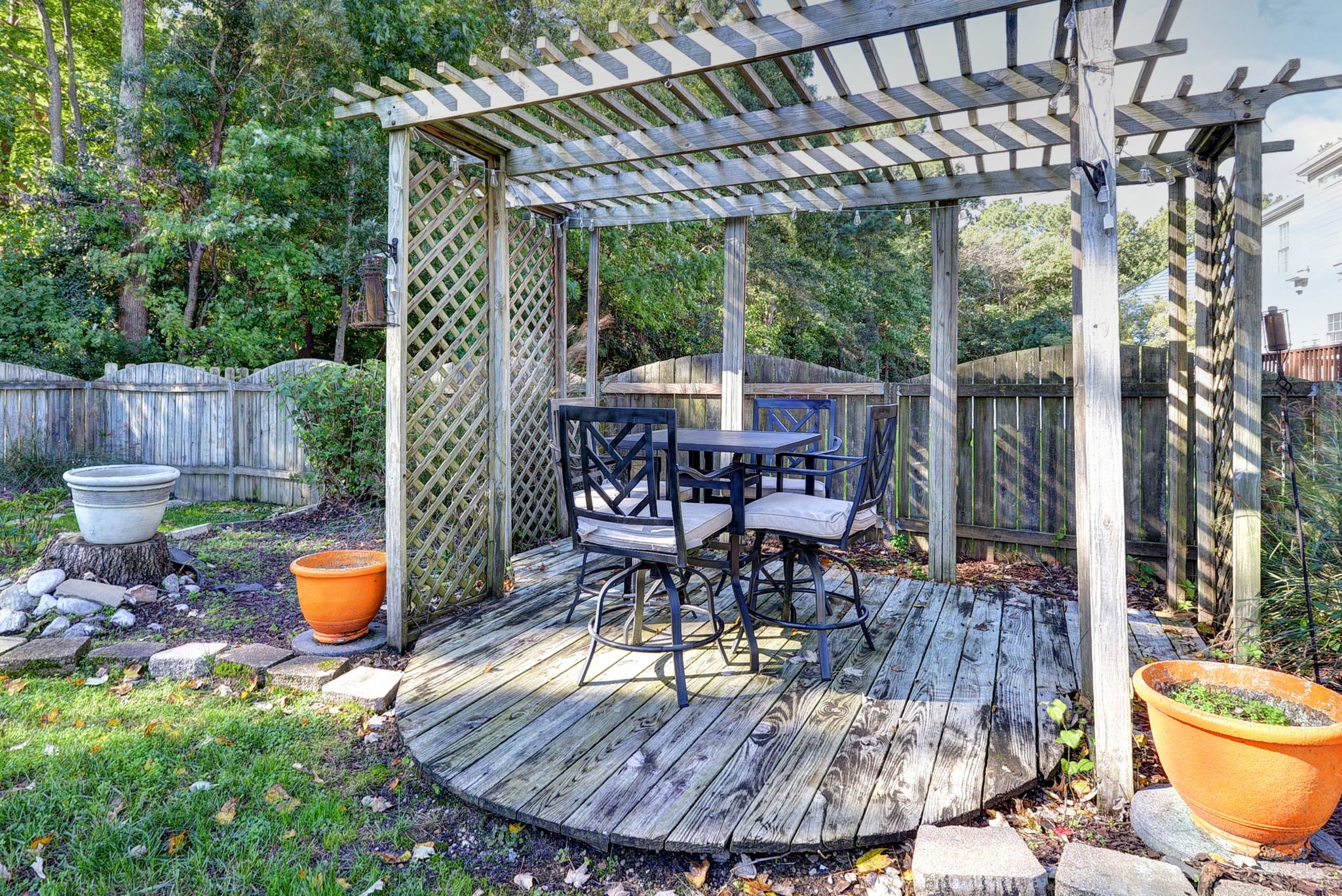 305 Ludlow - Web 360.jpg