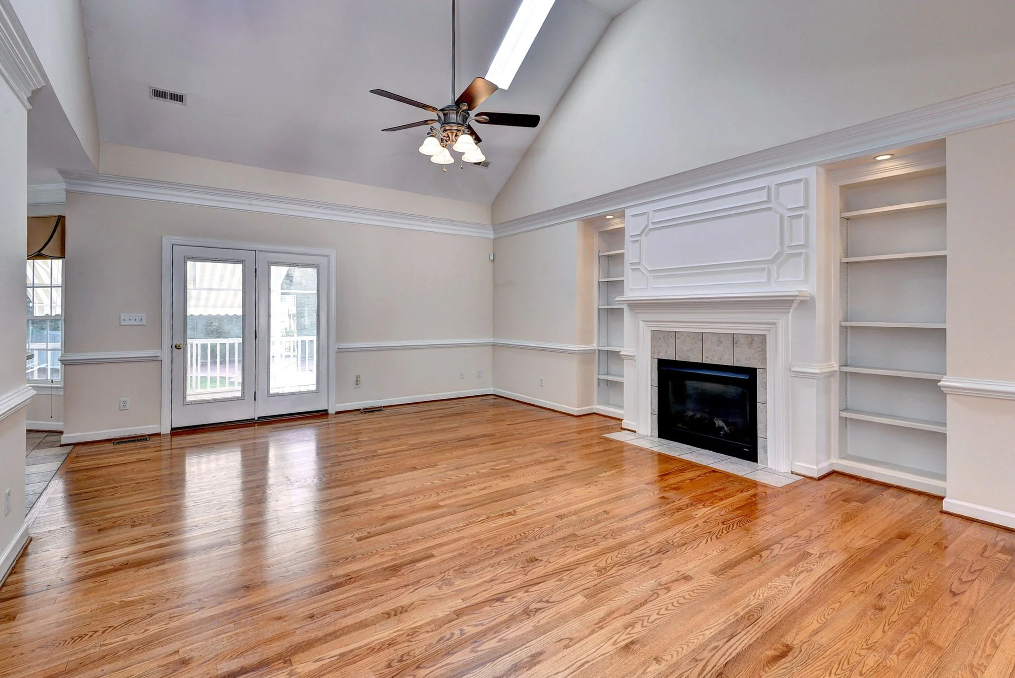 7-web-or-mls-ARC_2425_6_7 copy.jpg