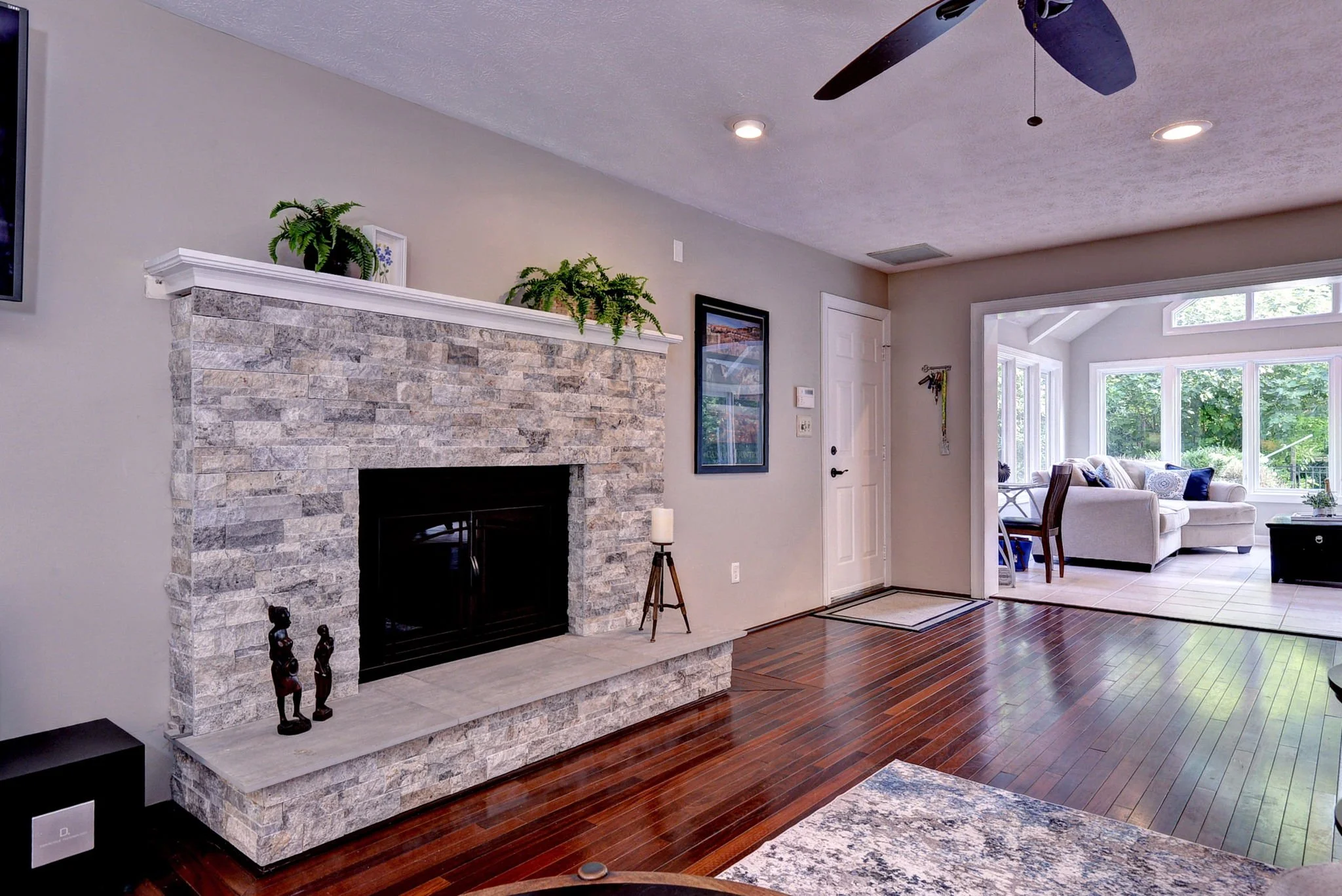 23-web-or-mls-DSC_1932_3_4 copy.jpg