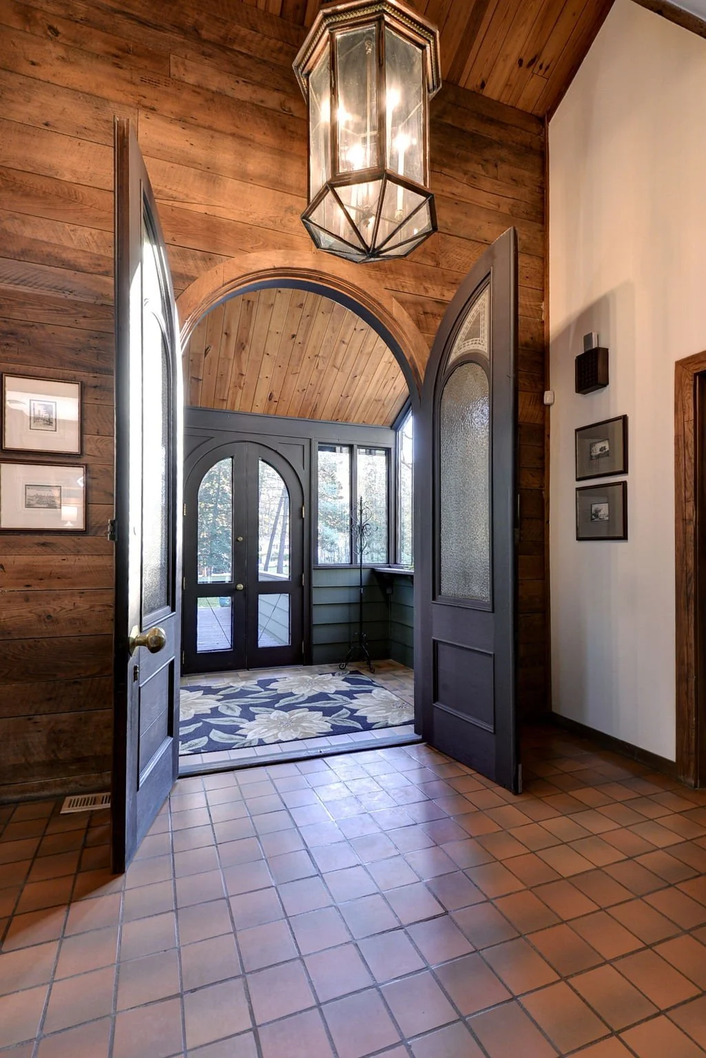 9-web-or-mls-ARC_7431_2_3 copy.jpg