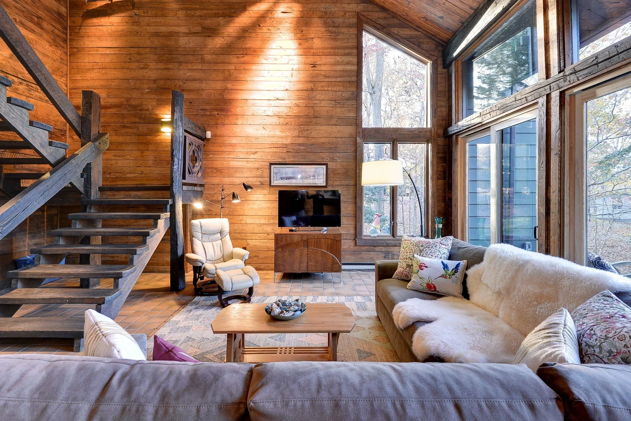 44-web-or-mls-ARC_7800_1_2 copy.jpg