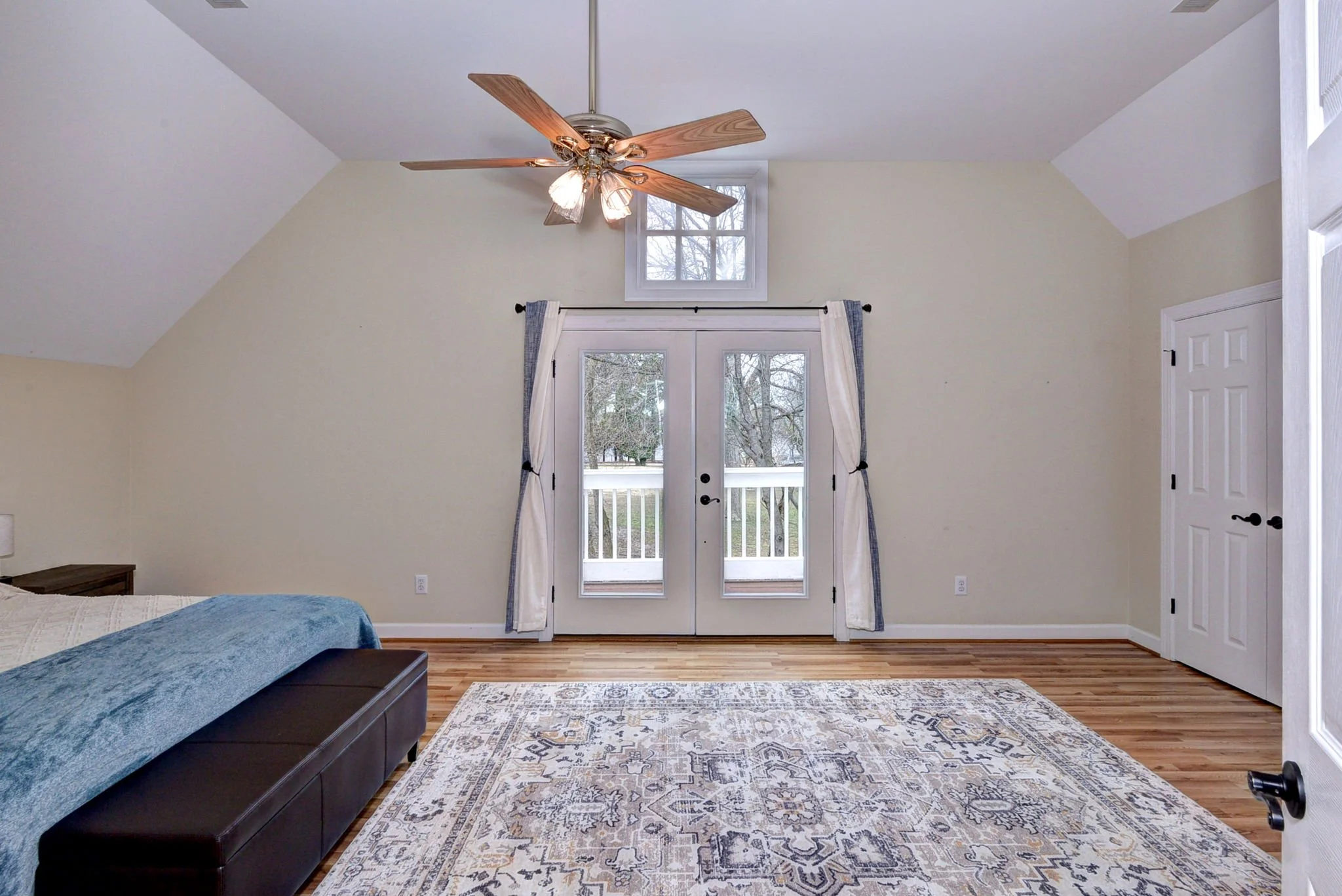 18-web-or-mls-ARC_3954_5_6 copy.jpg