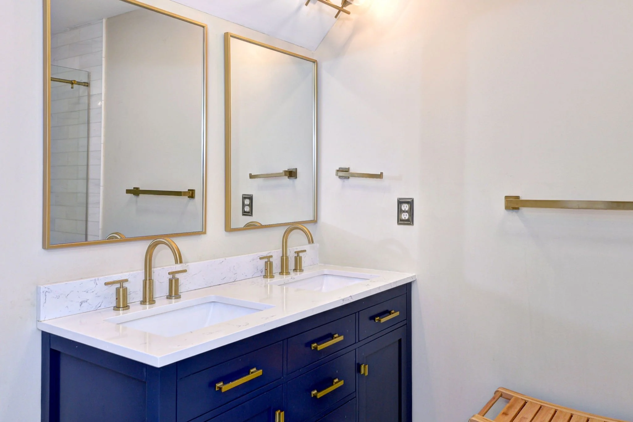 23-web-or-mls-ARC_4008_09_10 copy.jpg