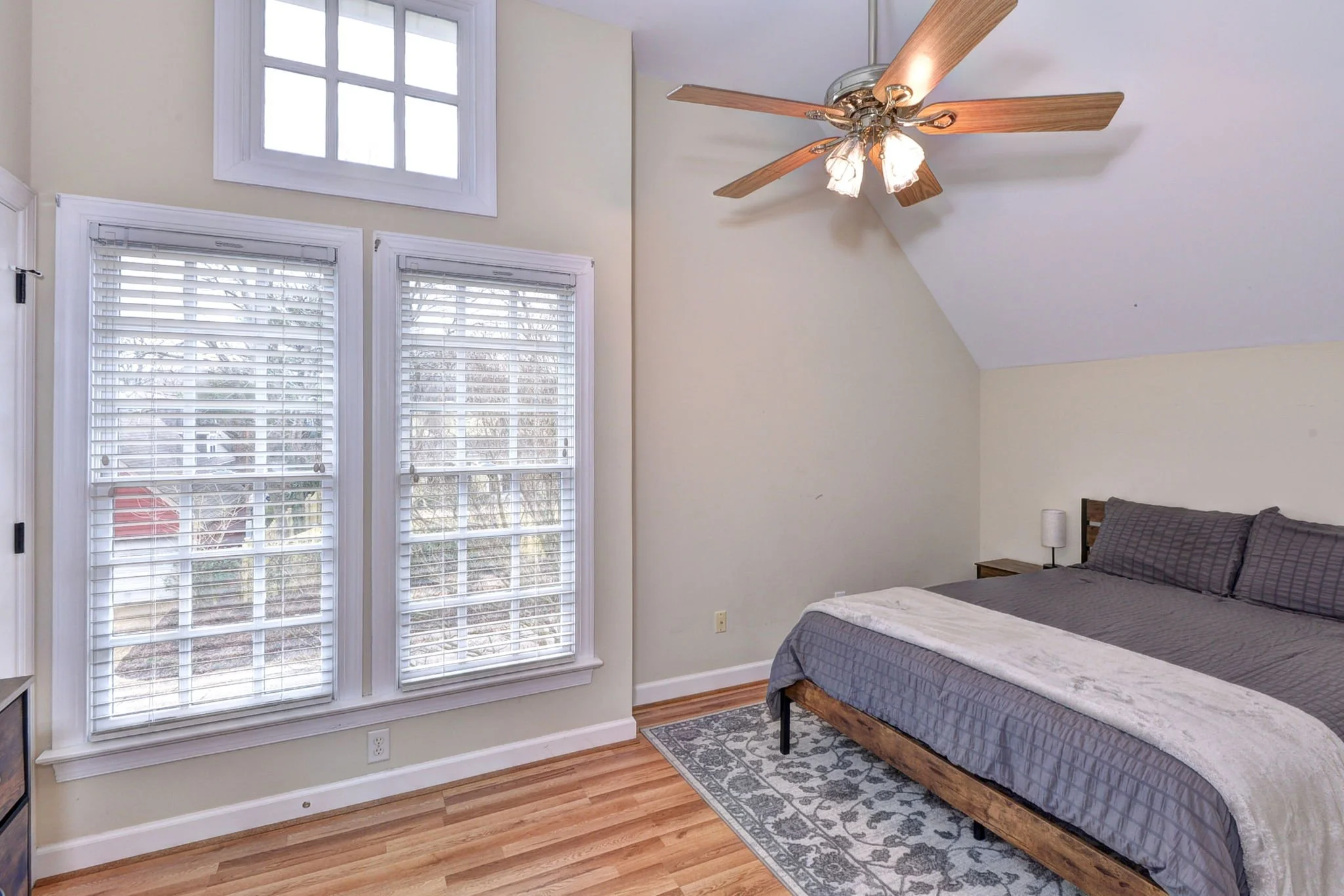 29-web-or-mls-ARC_4107_8_9 copy.jpg