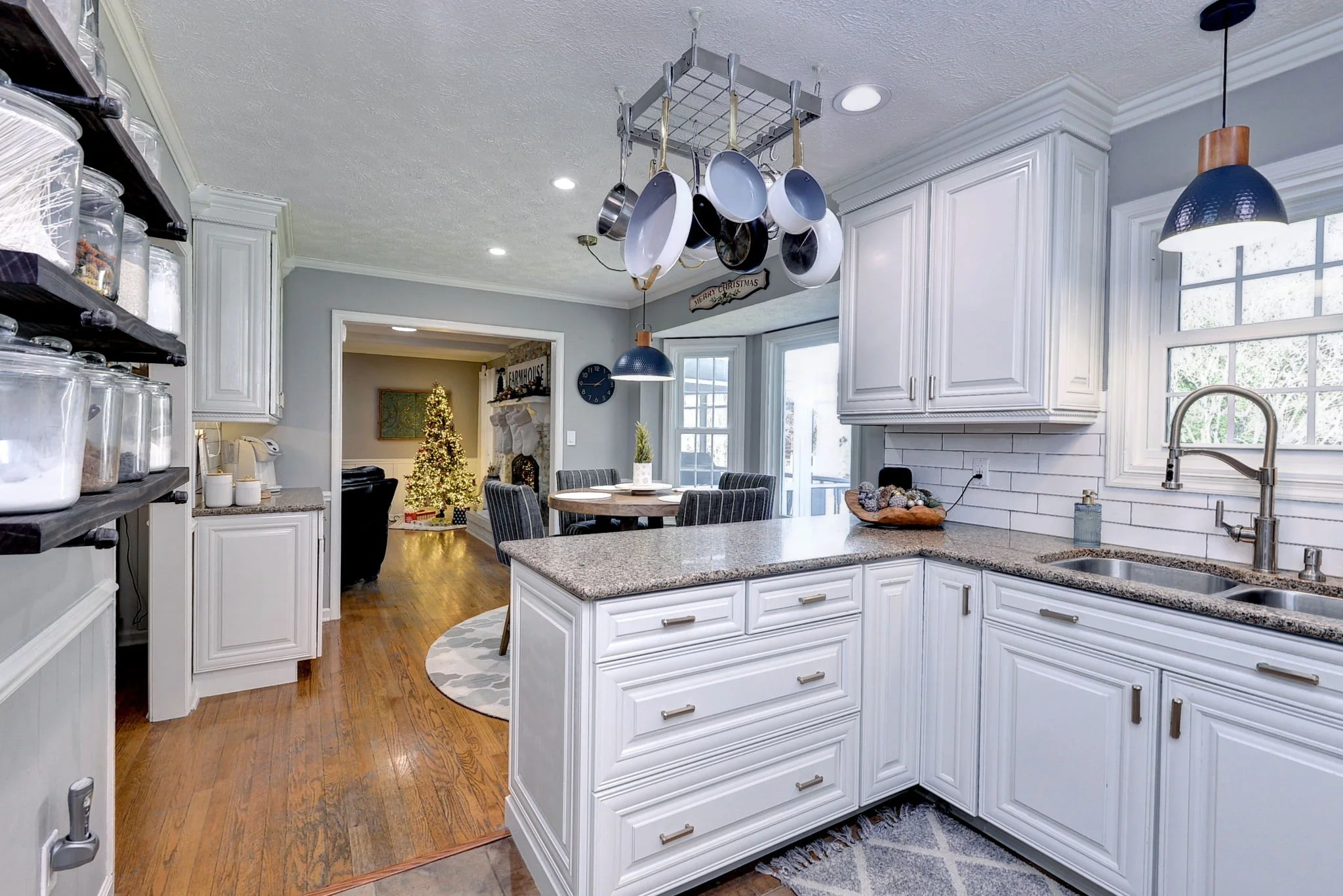 19-web-or-mls-ARC_7656_7_8 copy.jpg