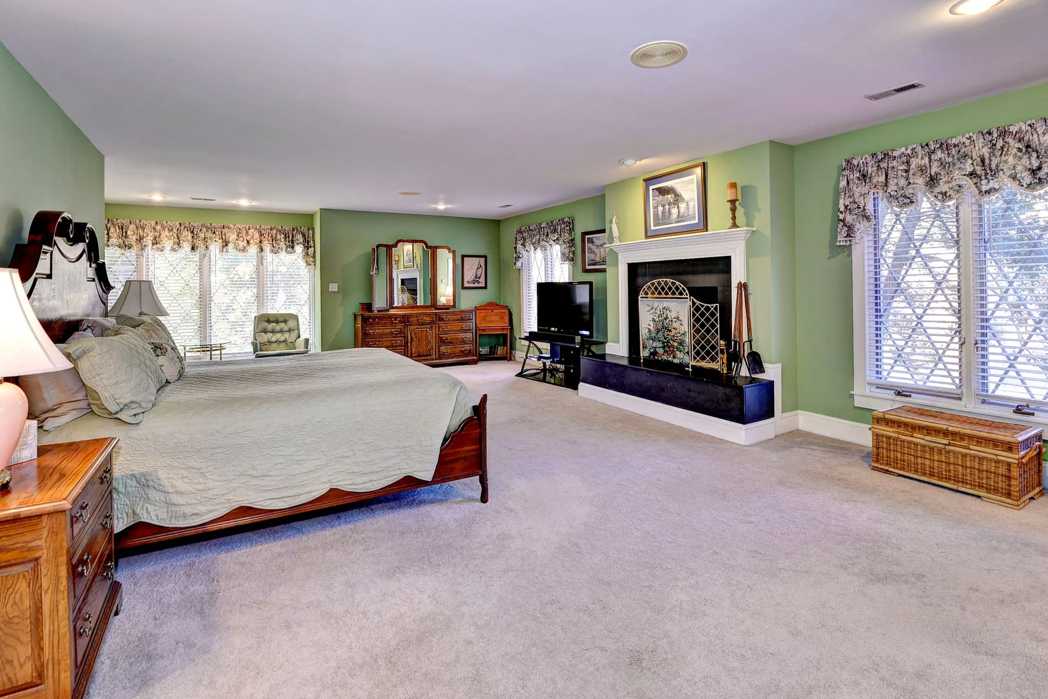 31-web-or-mls-ARC_3622_3_4 copy.jpg