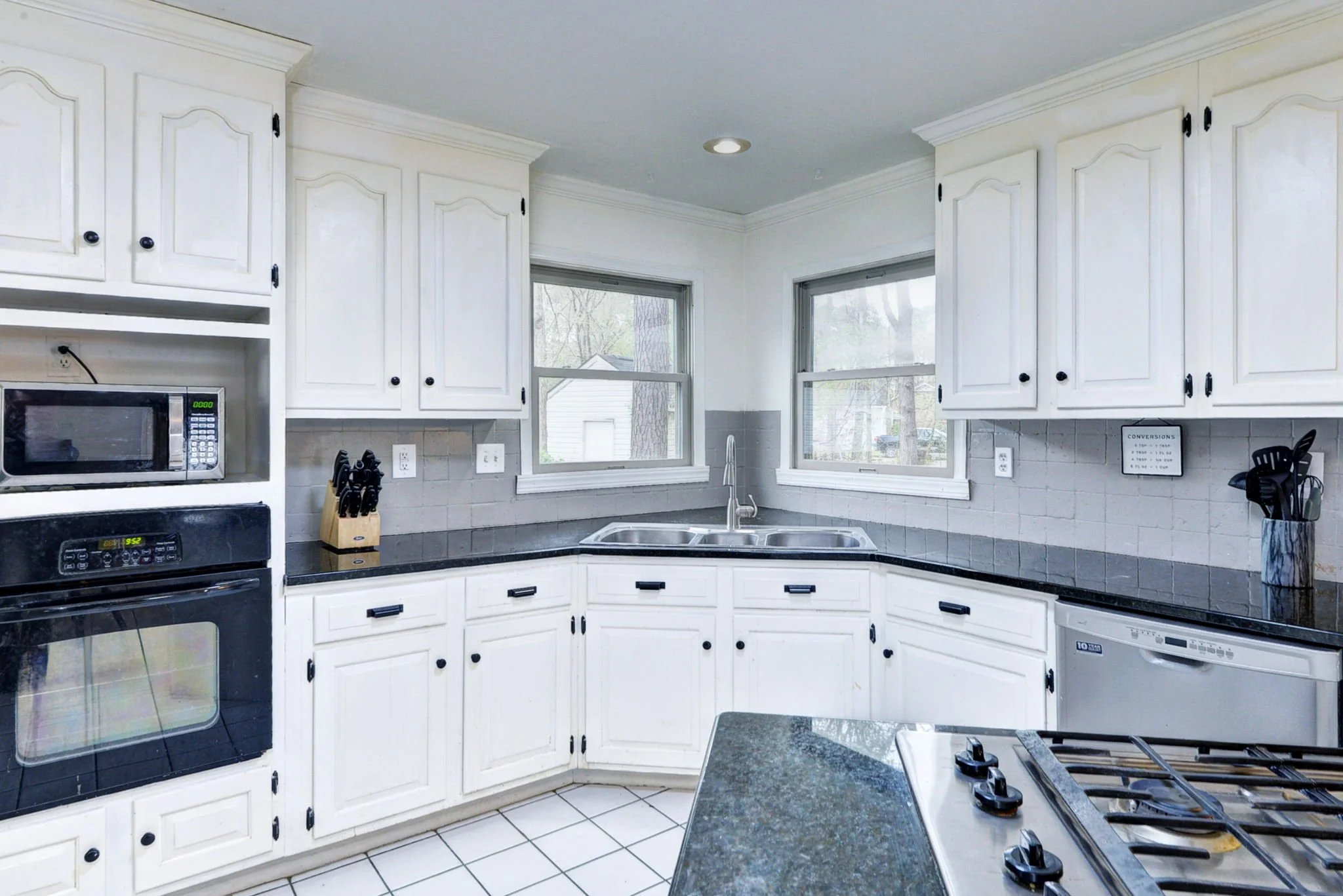 23-web-or-mls-ARC_4010_1_2 copy.jpg