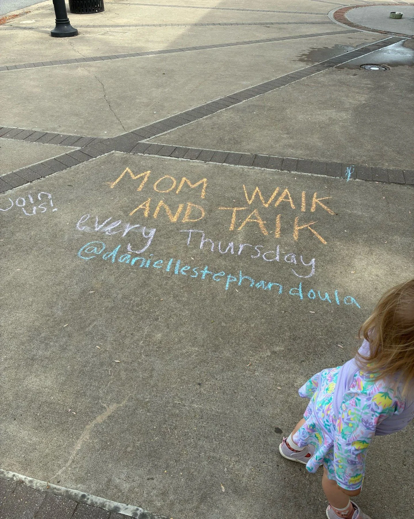 GRASSROOTS COMMUNITY MATTERS 🌱💛

Walk &amp; talks every week in Purcellville - babies, strollers, toddlers, preschoolers, balance bikes, tricycles, scooters welcome 🙂

#loudouncountydoula #purcellvillemoms #leesburgmoms #westernloudoun #walkandtal