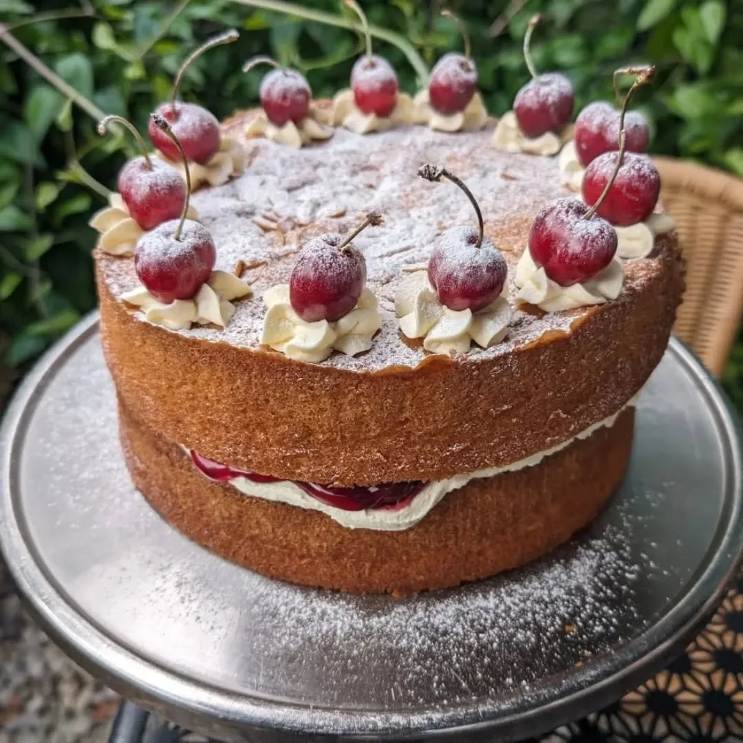 🍰 JULY CAKE SPECIALS 🍰

This month we have on offer for you -

🍒 Cherry Bakewell Sponge

#cake #homemade #specials #cakespecials #cherry #bakewell #bakewellcake #cherrybakewell #cherrybakewellcake