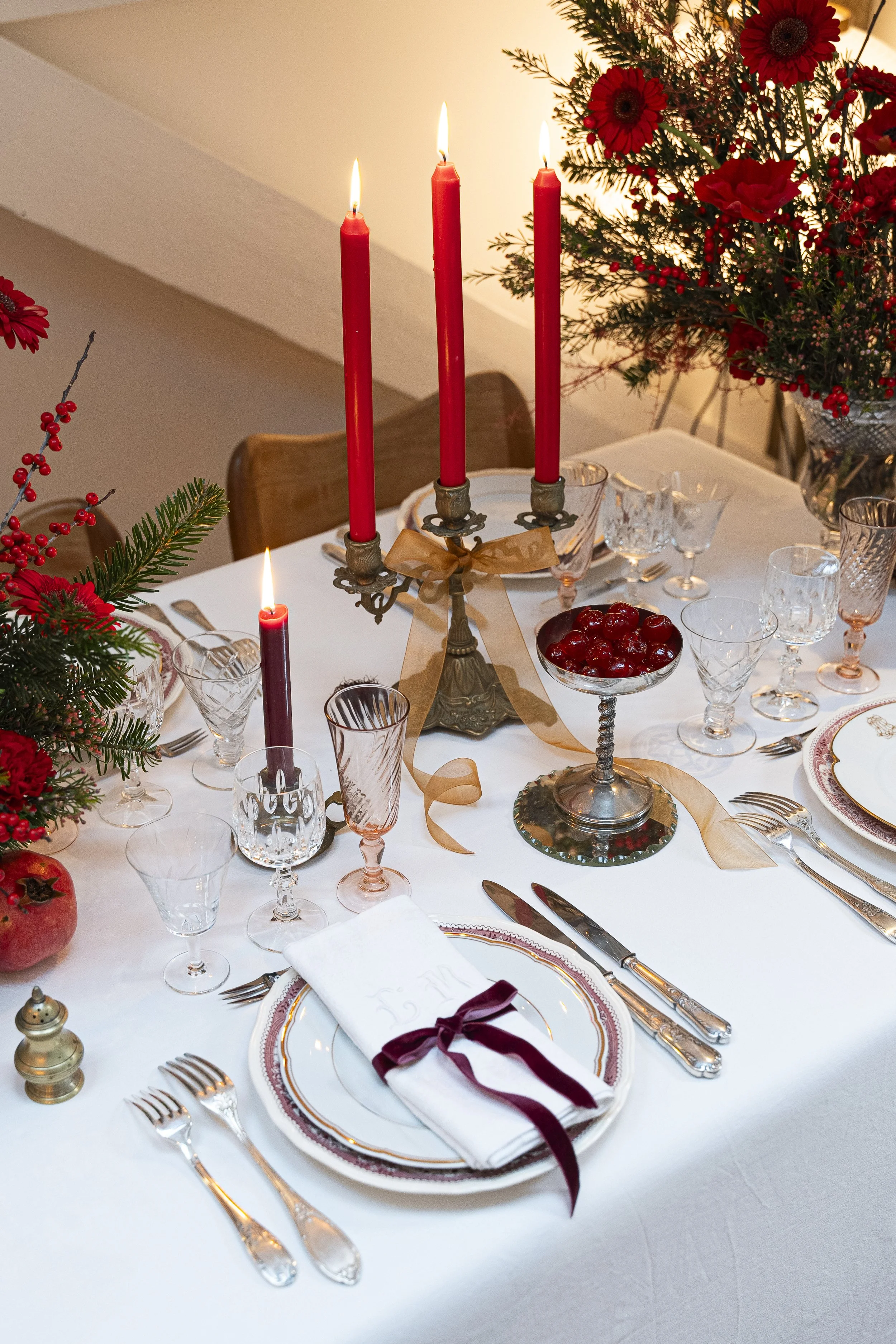 Table de Noël rouge et blanche