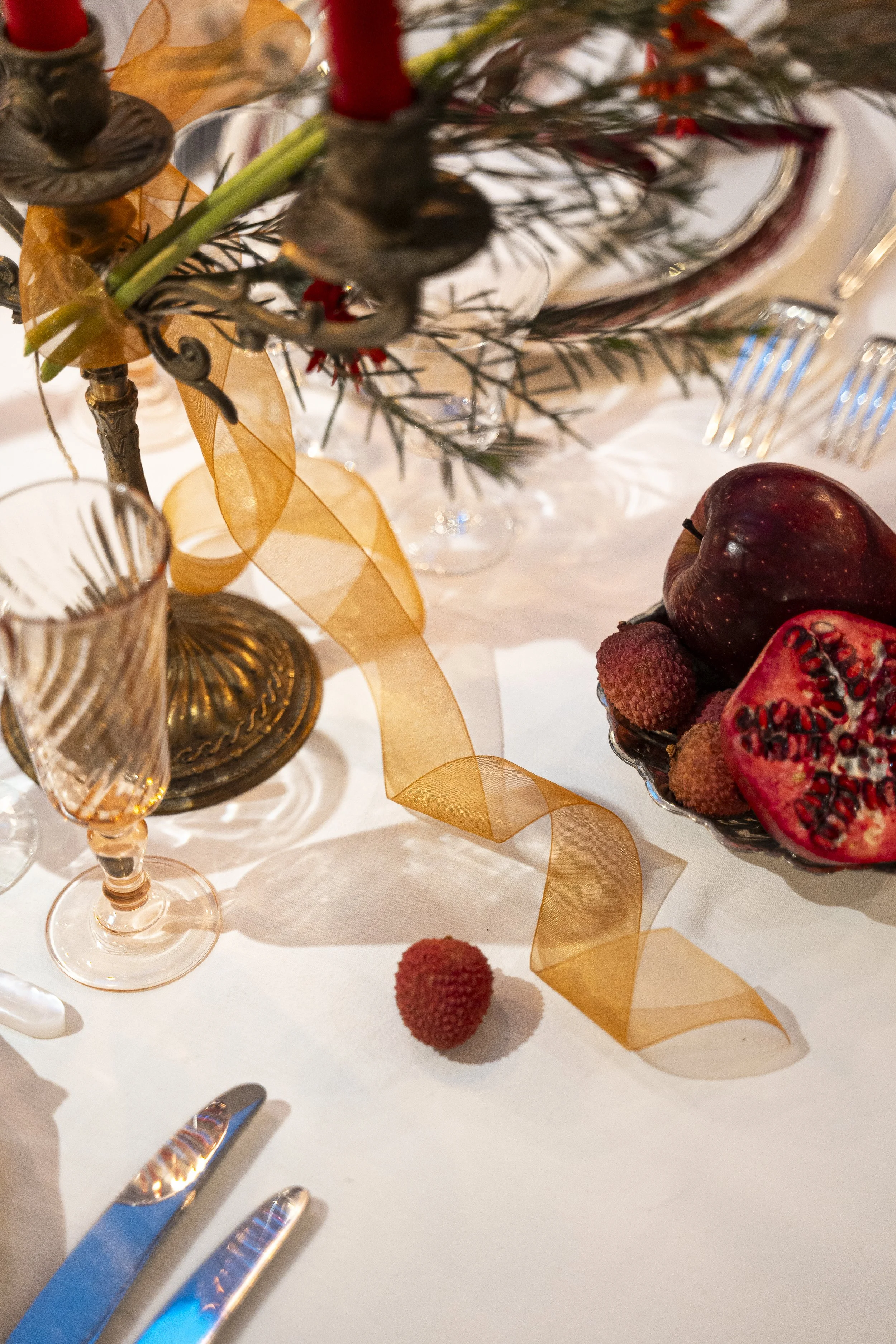 Table de Noël rouge et blanche