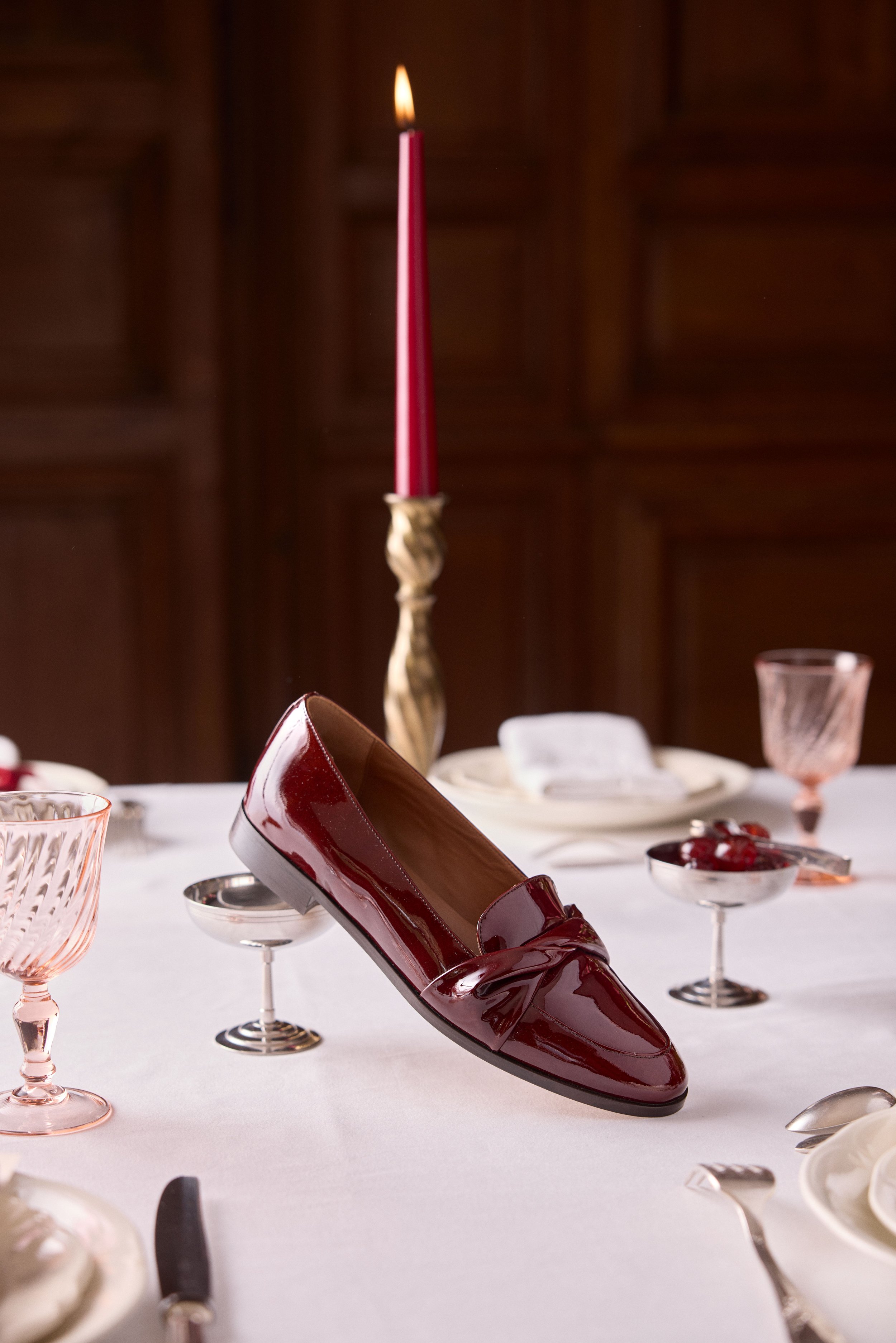 Mise en scène shooting pied de biche table noël