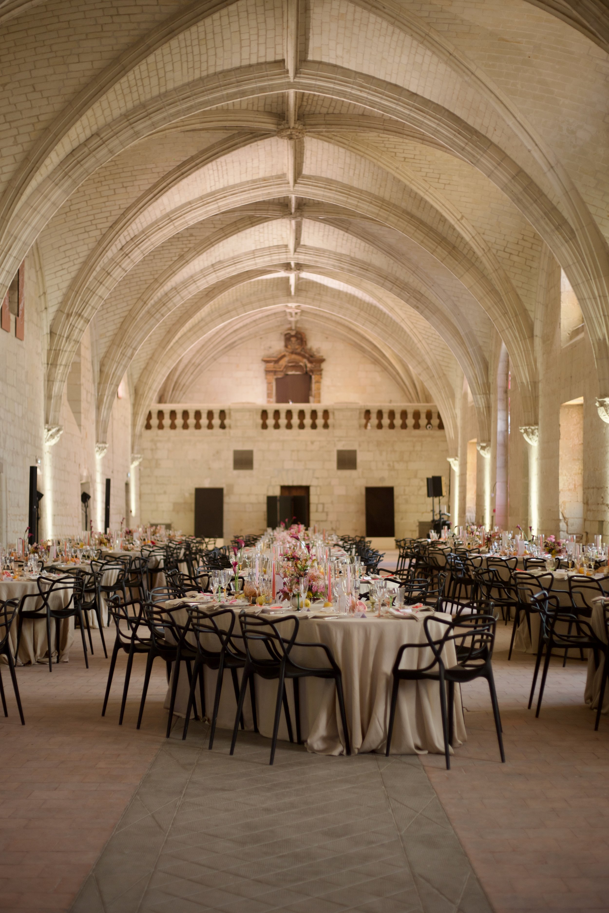 MAISON LALO MARIAGE FONTEVRAUD 1.jpeg
