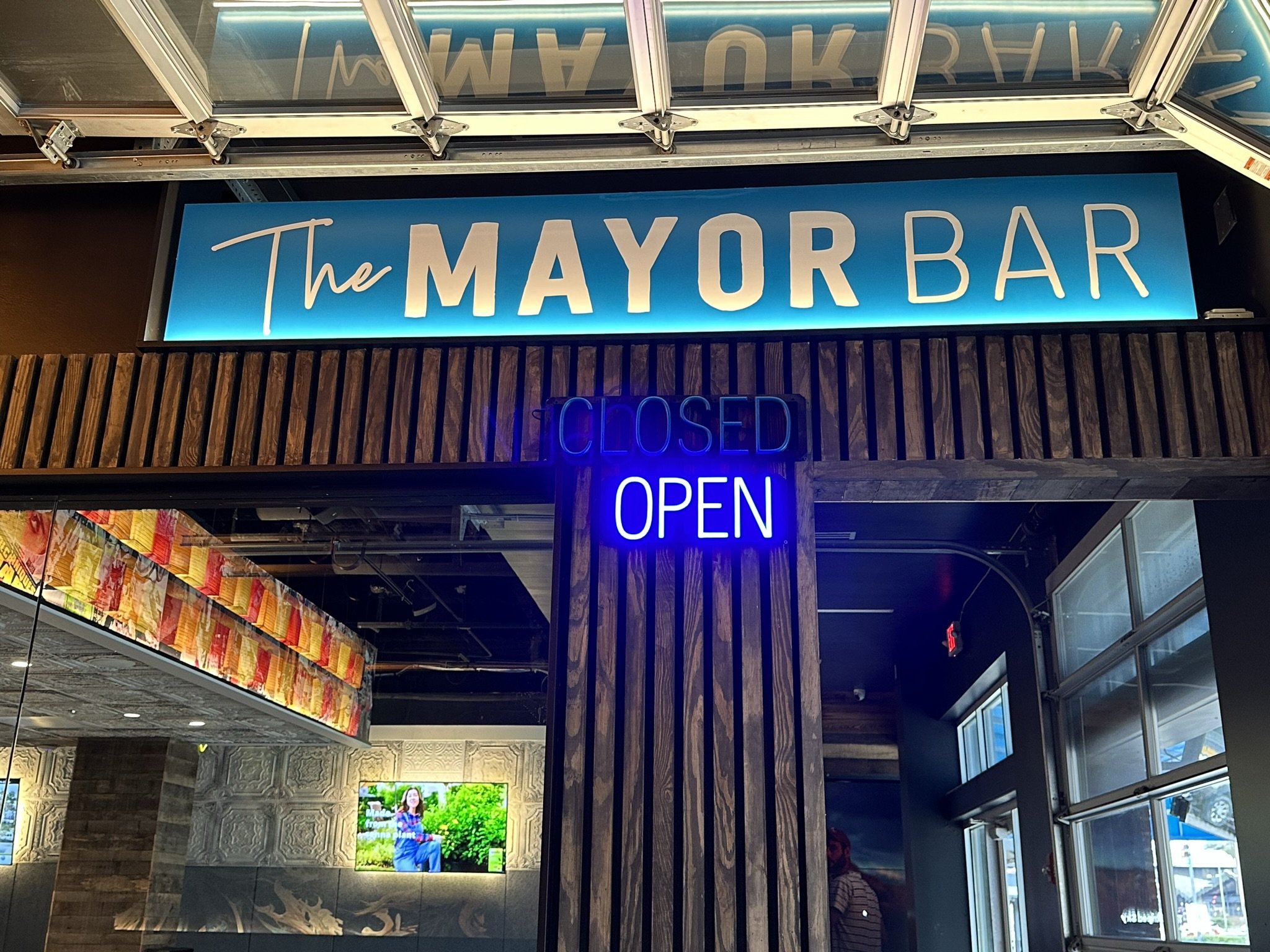 The Mayor Lakeview The Mayor The mayor lakeview the mayor
