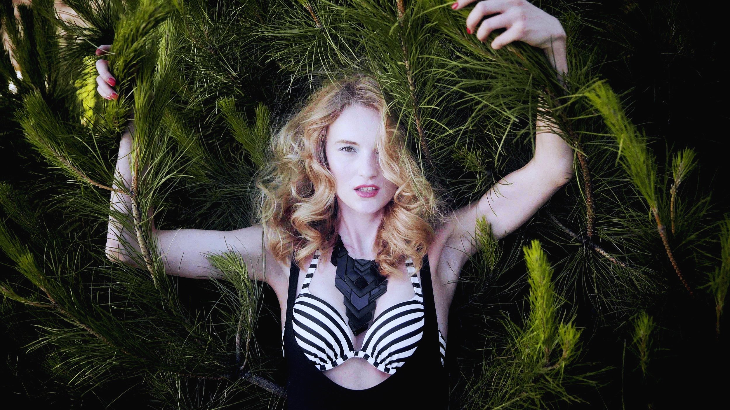 DIXI TOI TOI (DIR. MONICA MENEZ PROD. IRONIC VIEW)