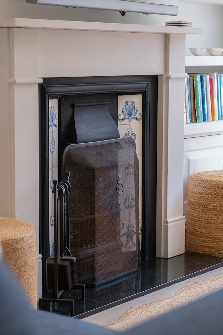 Hostd Homes_Holmwood  23.jpeg