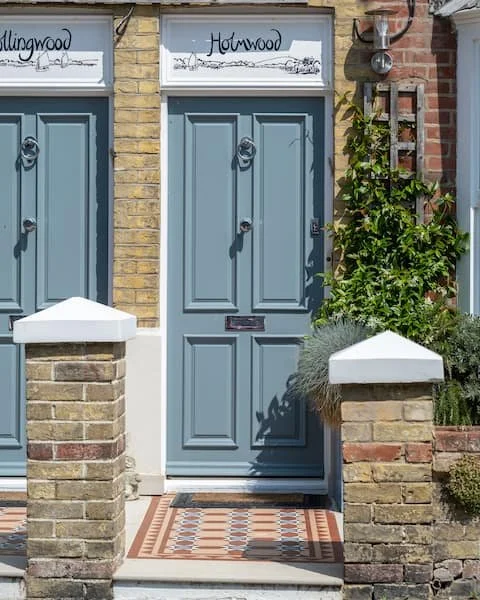 Hostd Homes_ Holmwood 4.jpeg
