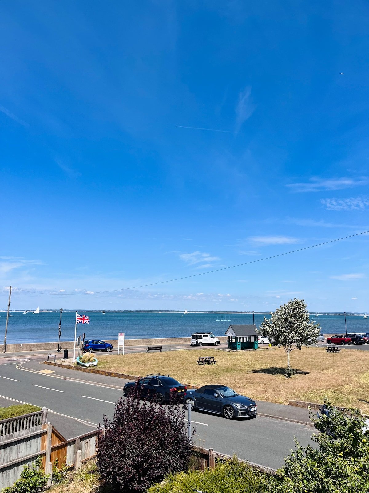 Hostd Bramble Bank House Cowes  view 2.jpeg