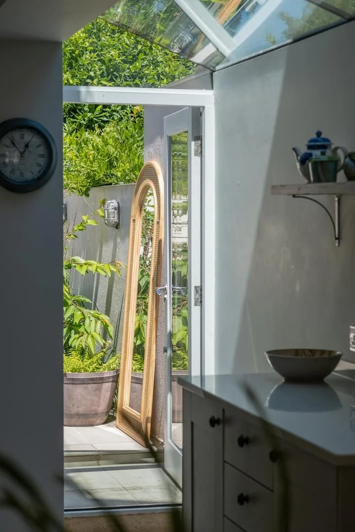 Hostd Homes_Holmwood  29.jpeg