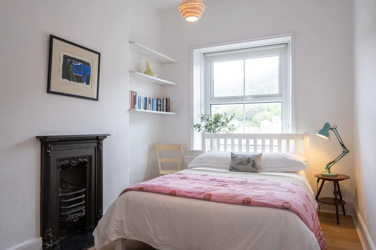 Devonshire Terrace bedroom.jpeg